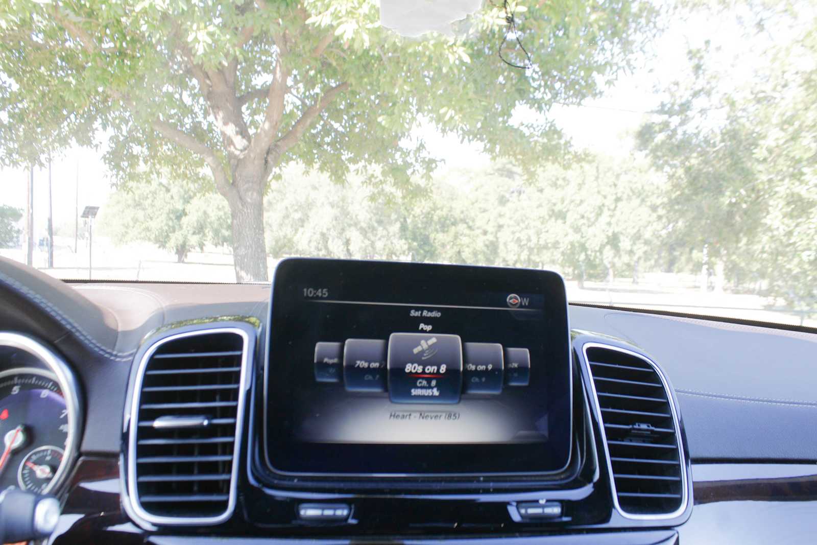 Used 2017 designo Cardinal Red Metallic Mercedes-Benz GLS 450 image 17