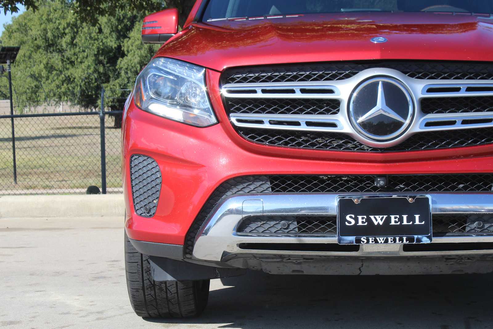 Used 2017 designo Cardinal Red Metallic Mercedes-Benz GLS 450 image 8