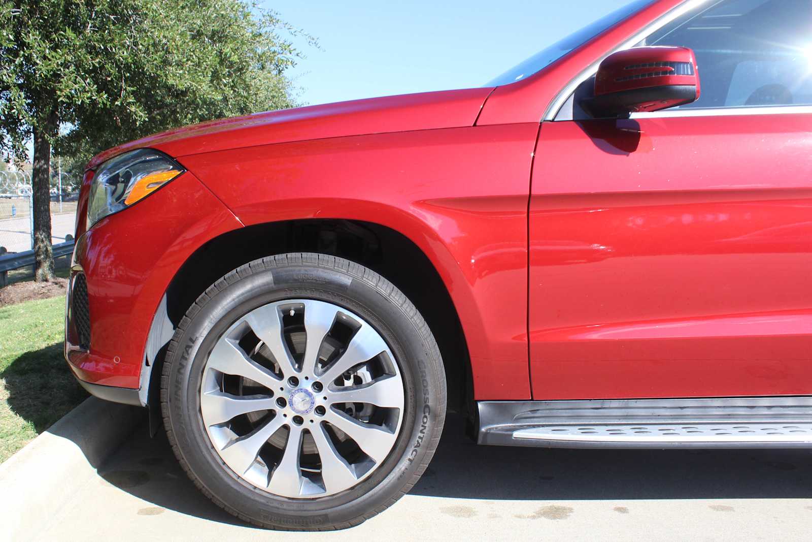 Used 2017 designo Cardinal Red Metallic Mercedes-Benz GLS 450 image 9