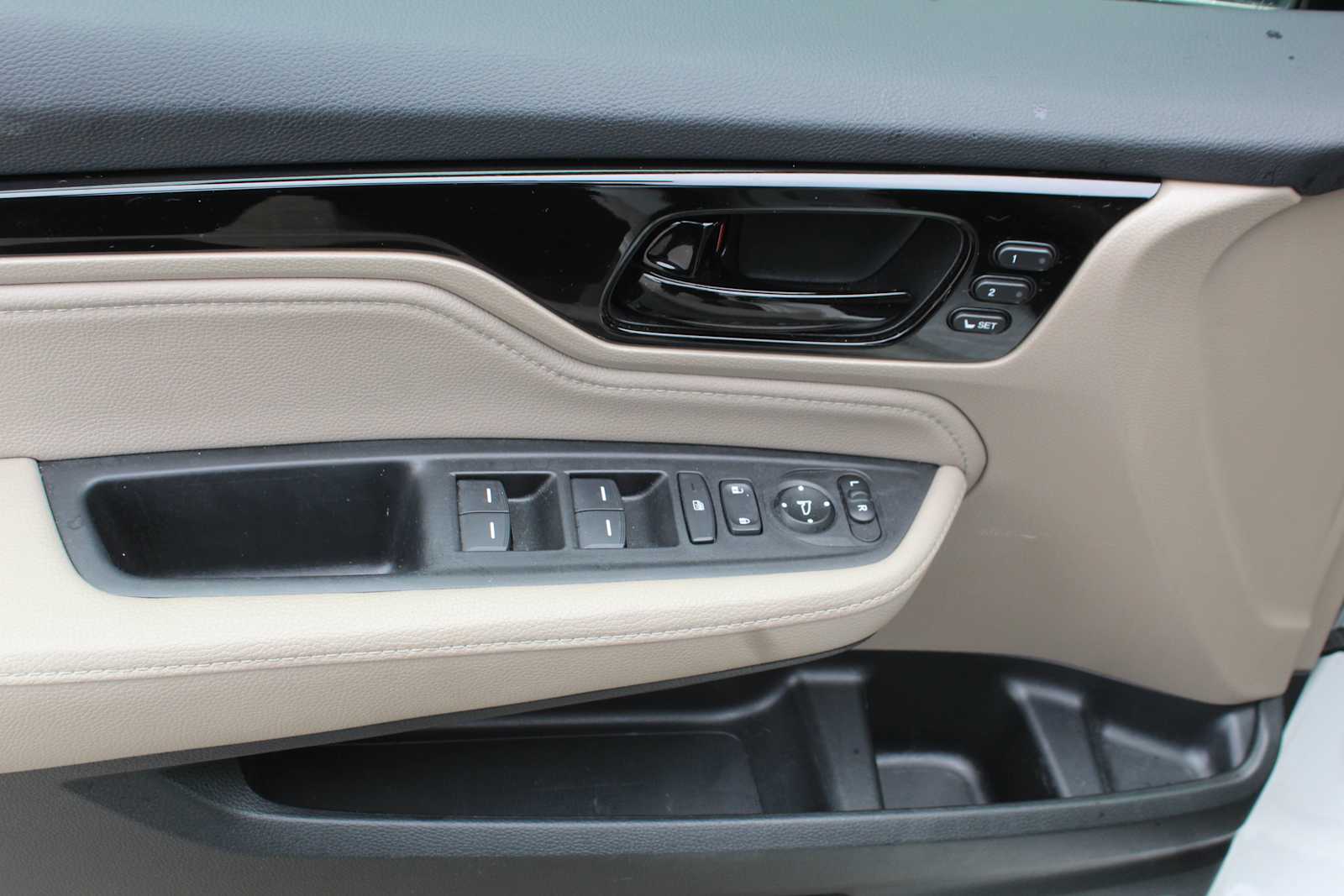car-gallery-26