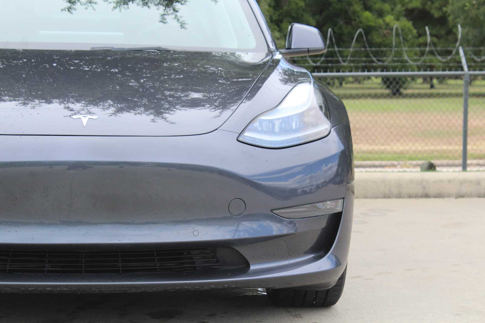 Used 2022  Tesla Long Range image 9