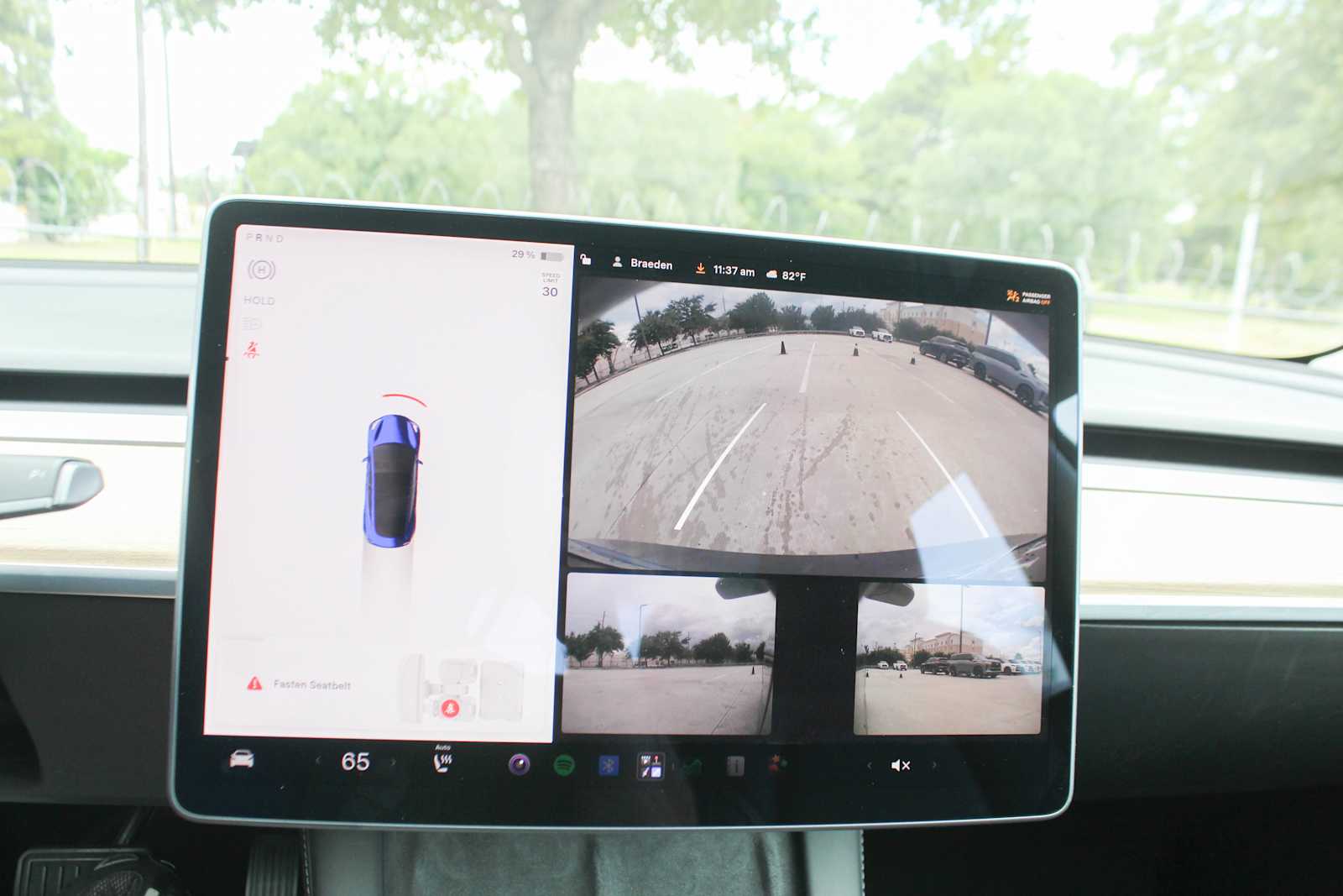 Used 2022  Tesla Long Range image 14