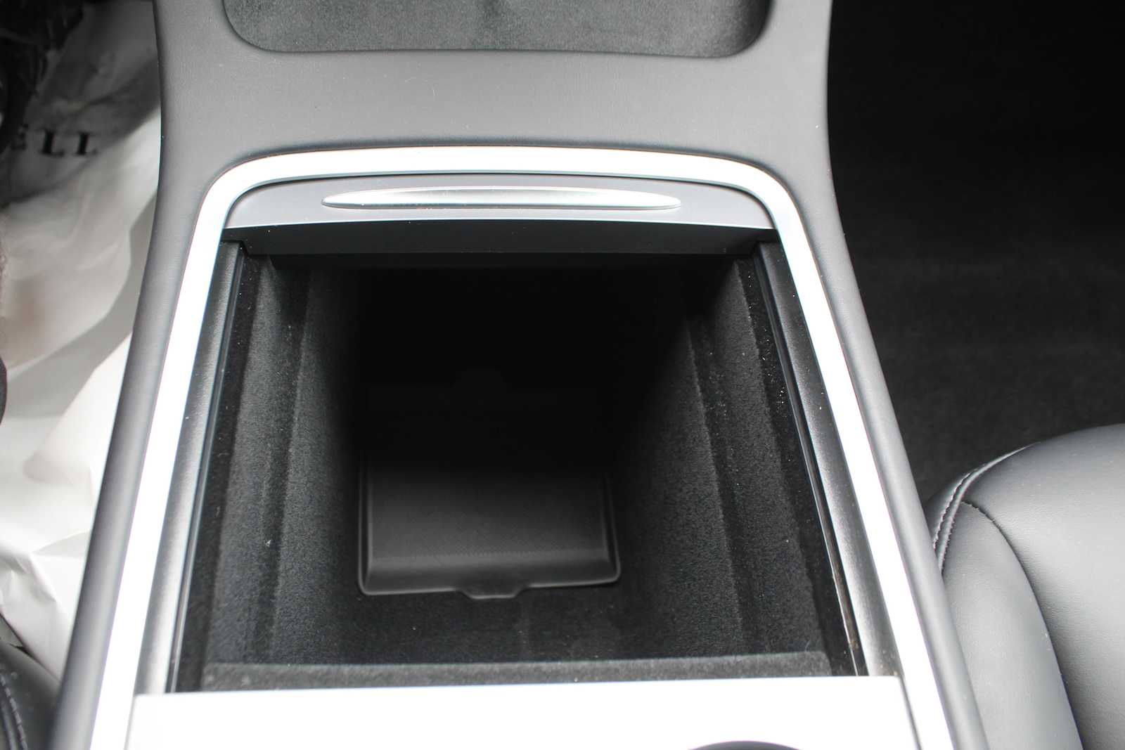 Used 2022  Tesla Long Range image 18