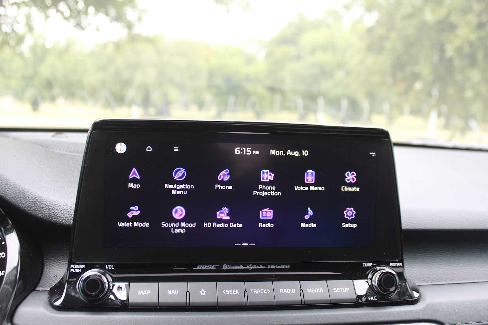 Used 2023 Snow White Pearl Kia SX image 18