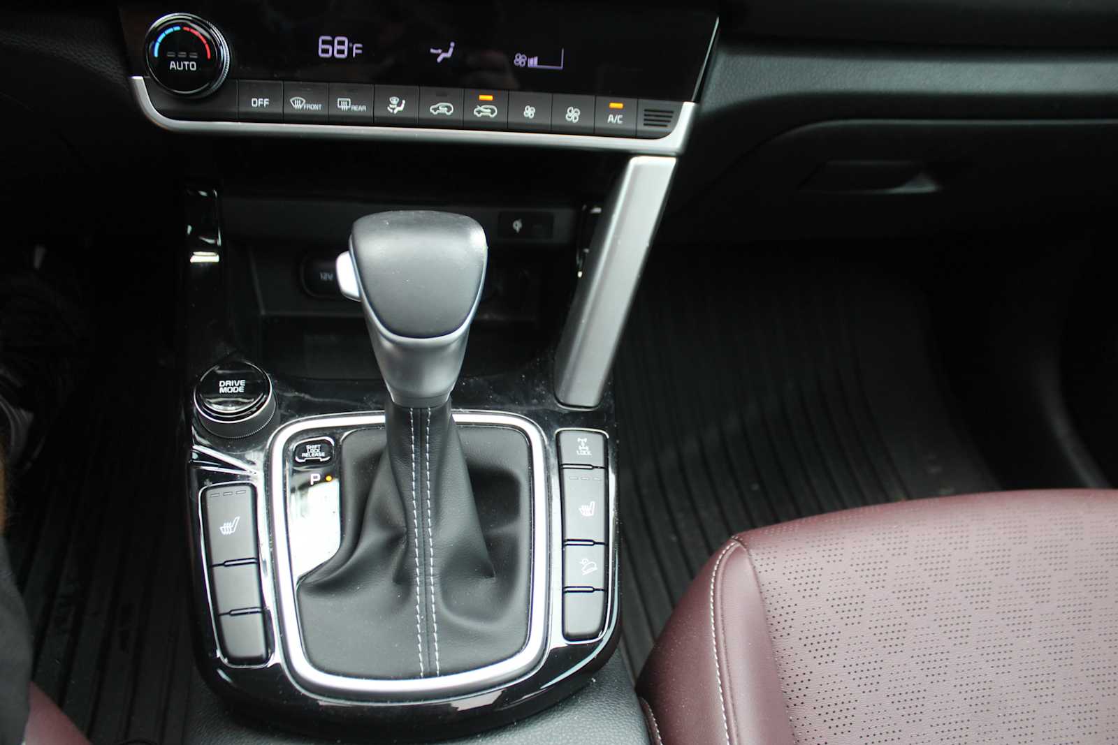Used 2023 Snow White Pearl Kia SX image 21