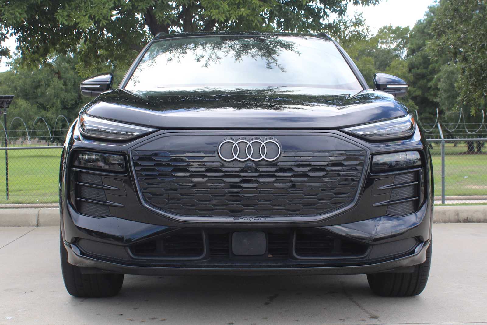 Certified Used 2025  Audi Premium Plus image 2