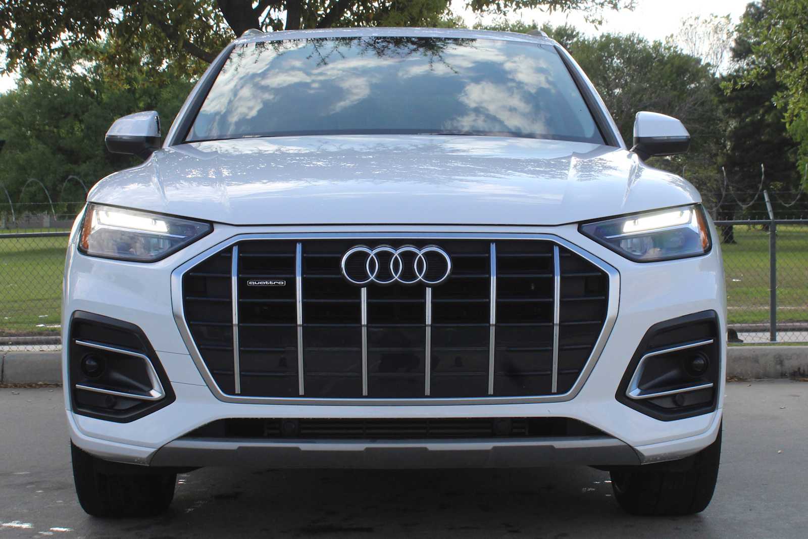 Certified Used 2023 Ibis White Audi Premium image 2