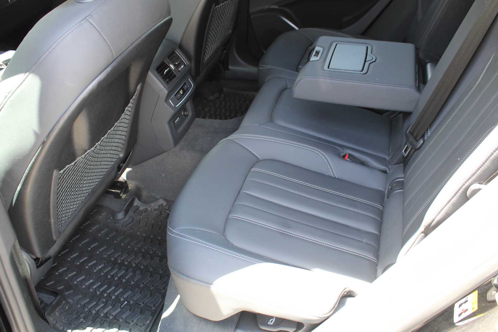 car-gallery-28