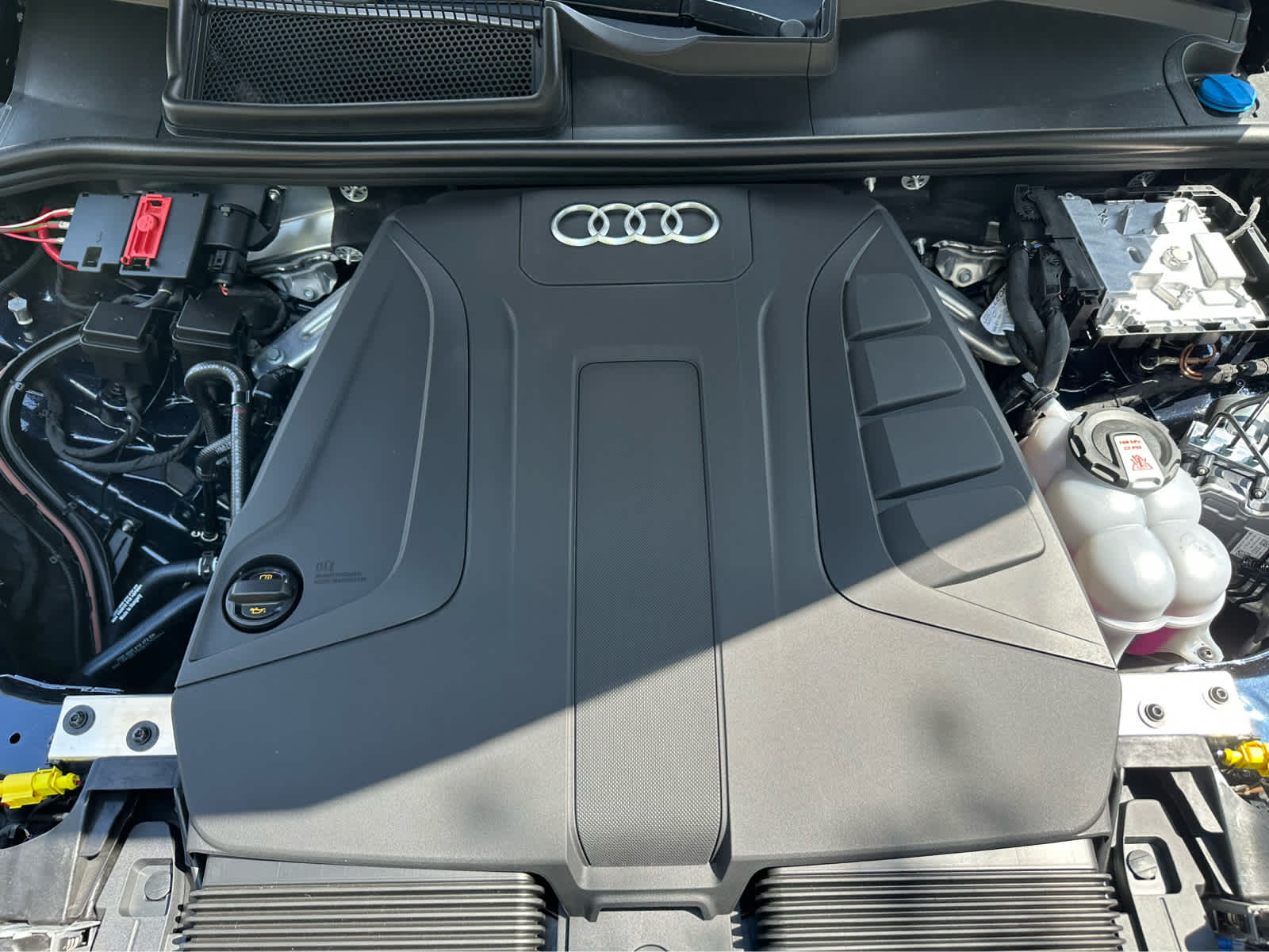New 2026 Waitomo Blue Metallic Audi Premium image 24