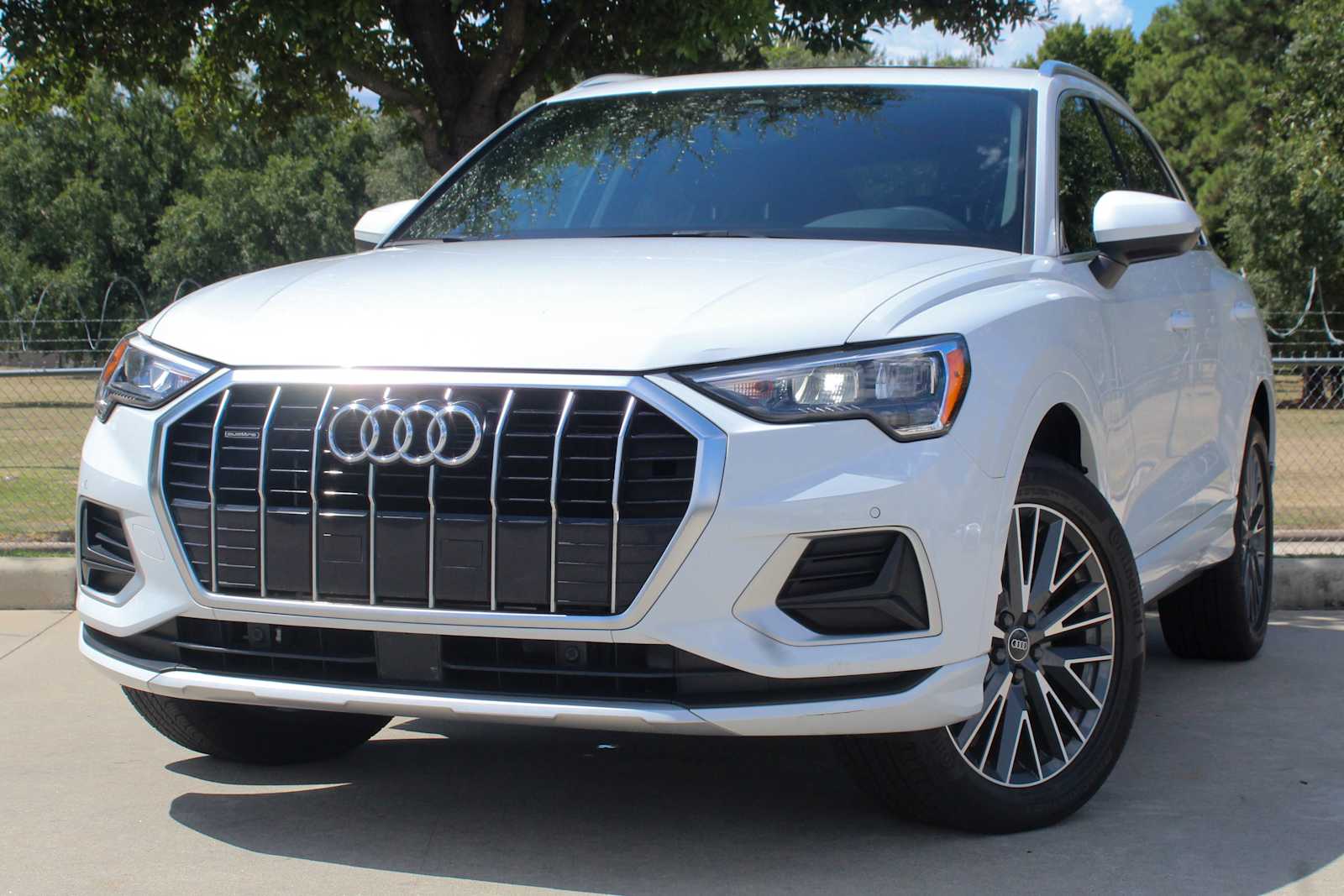 2022 Audi Q3 Premium