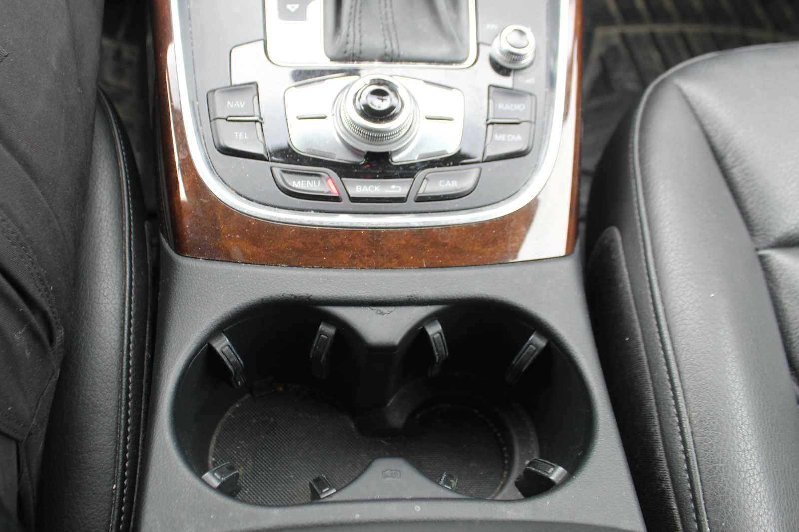 Used 2015 Brilliant Black Audi Premium image 22