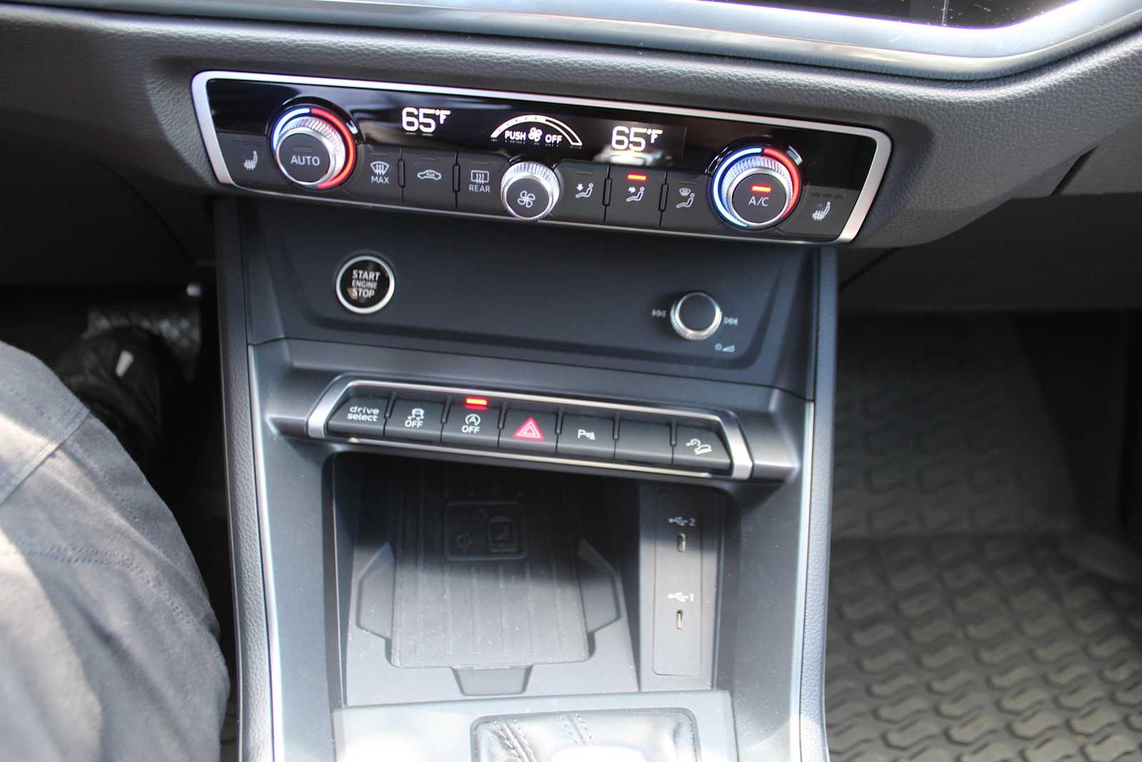 Certified Used 2024 Chronos Gray Metallic Audi S line Premium image 18