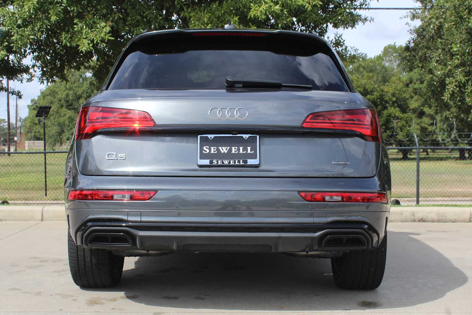 Certified Used 2023 Daytona Gray Pearl Effect Audi S line Premium Plus image 5