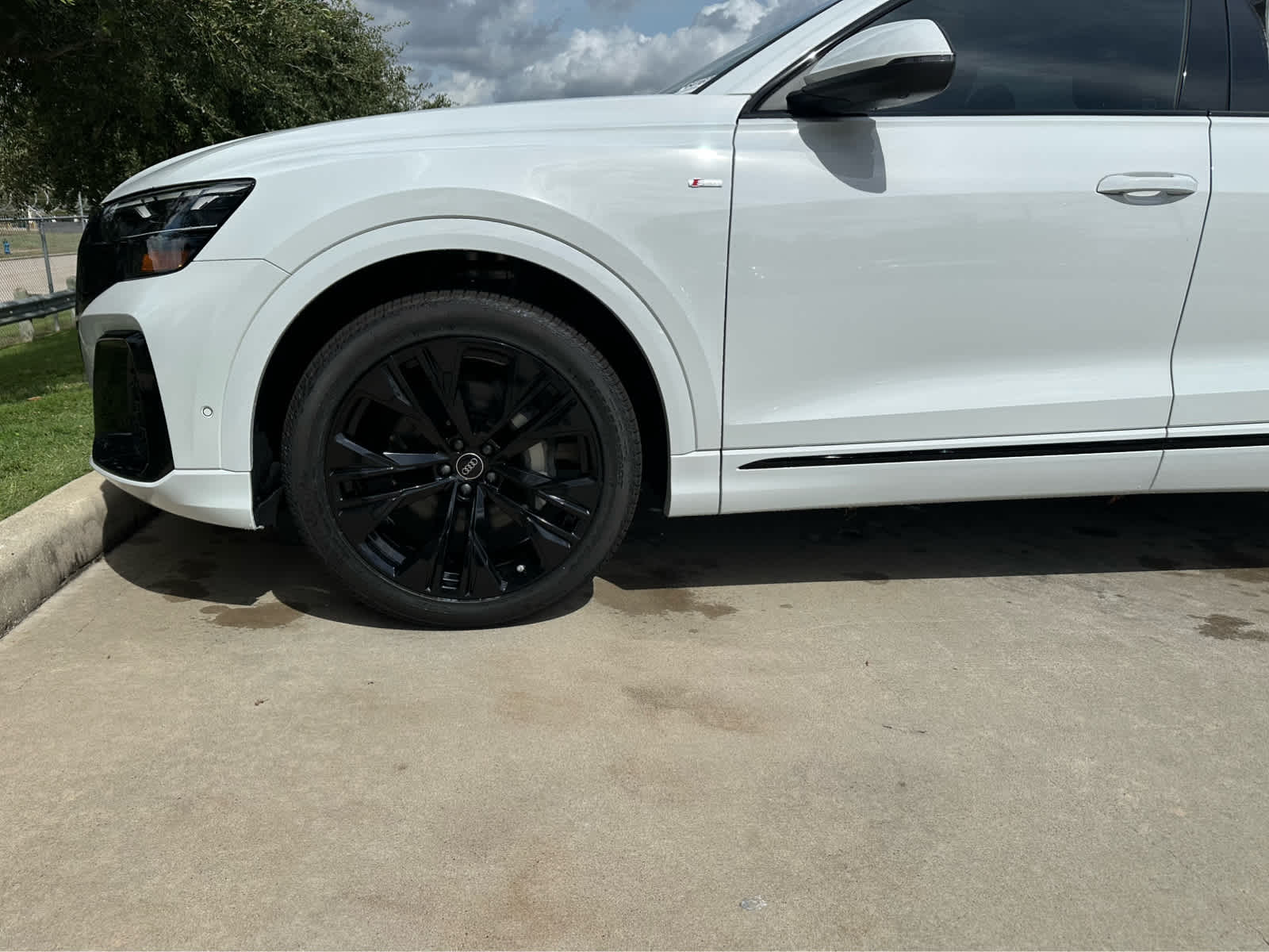 New 2026 Glacier White Metallic Audi Premium Plus image 6