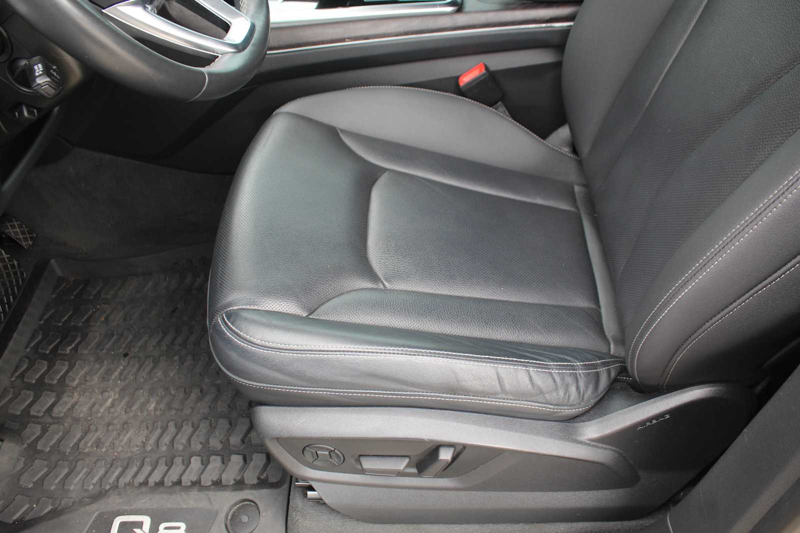 Used 2021 Orca Black Metallic Audi Prestige image 12