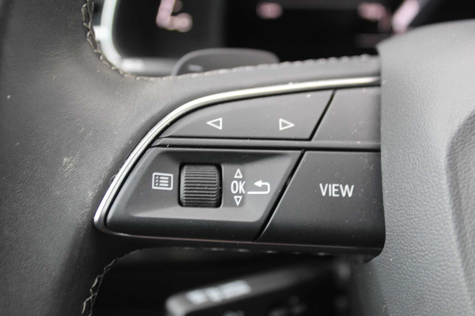 Certified Used 2025  Audi Premium Plus image 25