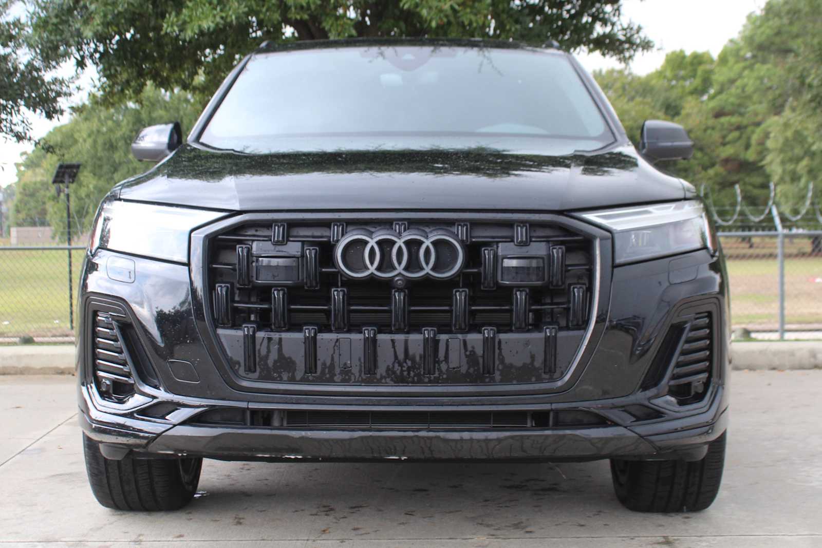 Certified Used 2025  Audi Premium Plus image 2