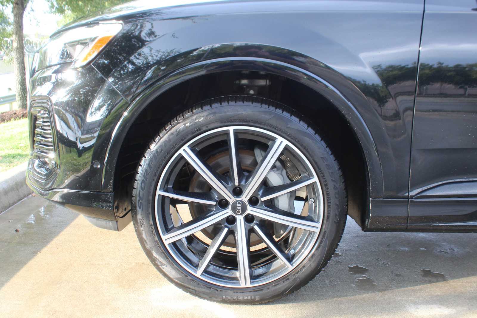 Certified Used 2025  Audi Premium Plus image 10