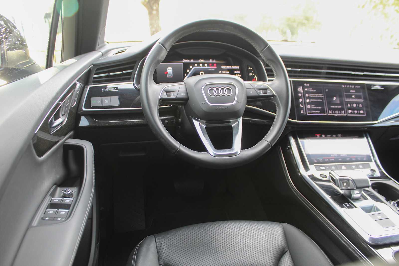 Certified Used 2025  Audi Premium Plus image 24