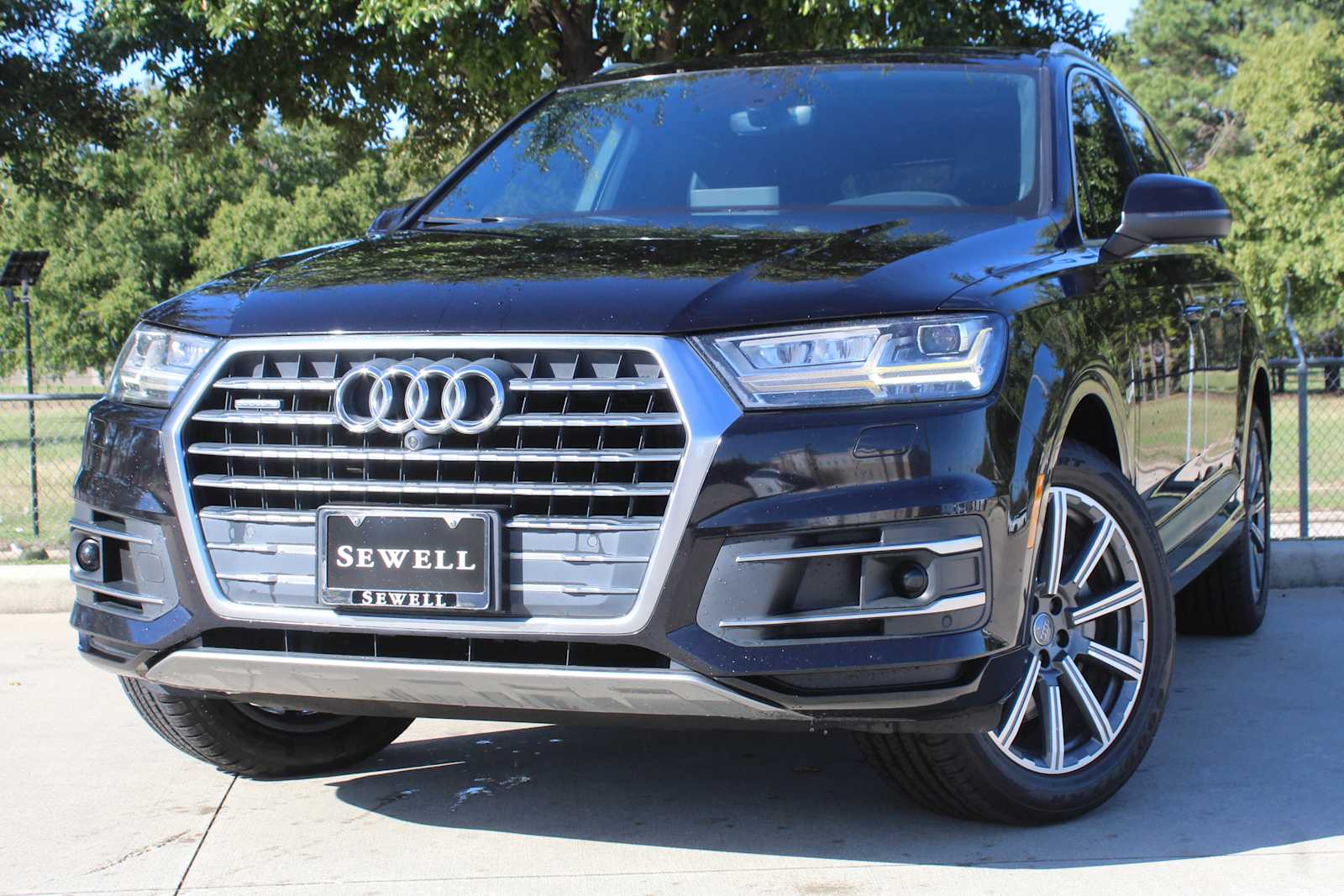 2018 Audi Q7 Premium Plus's photo