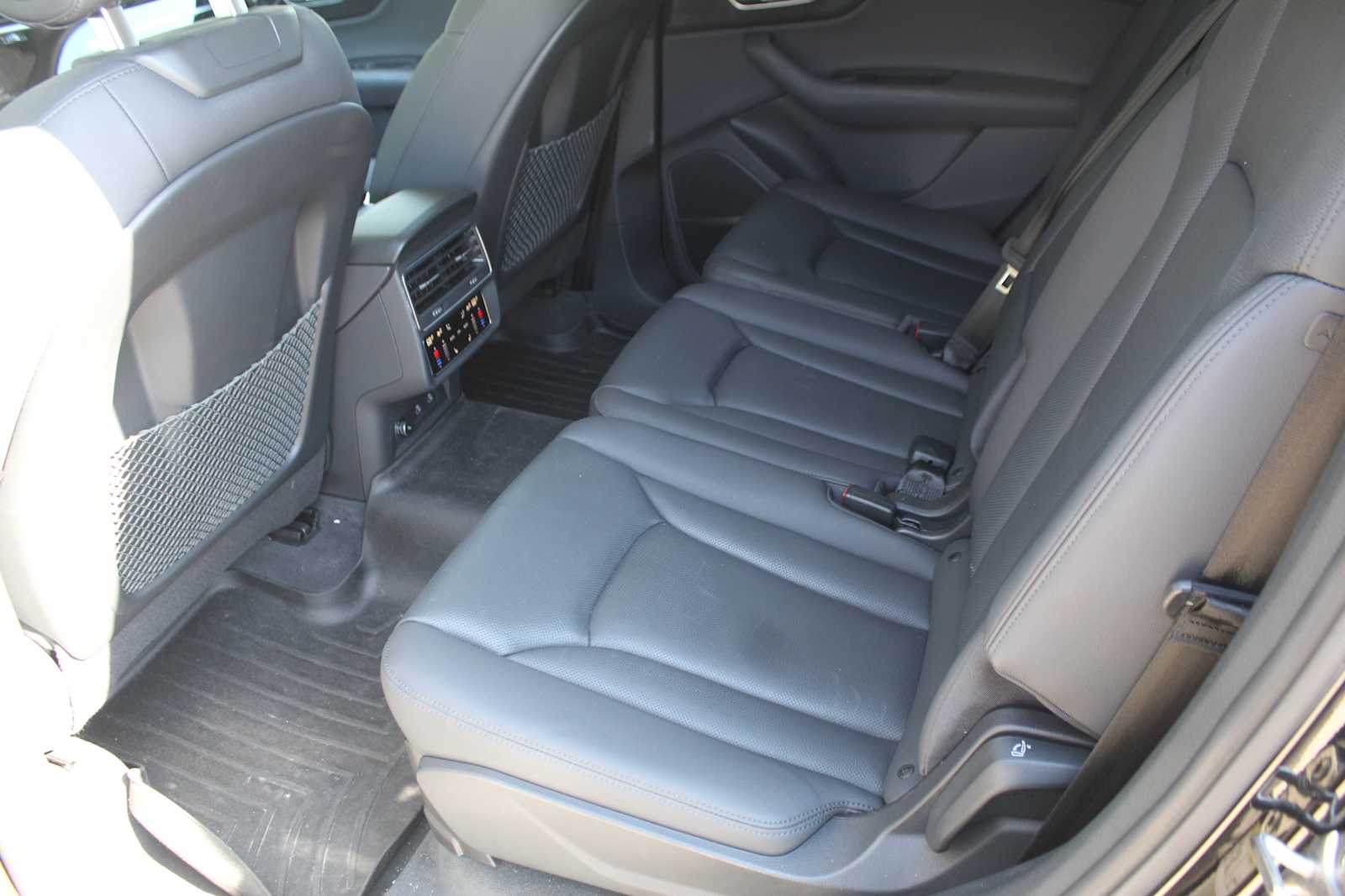 car-gallery-27