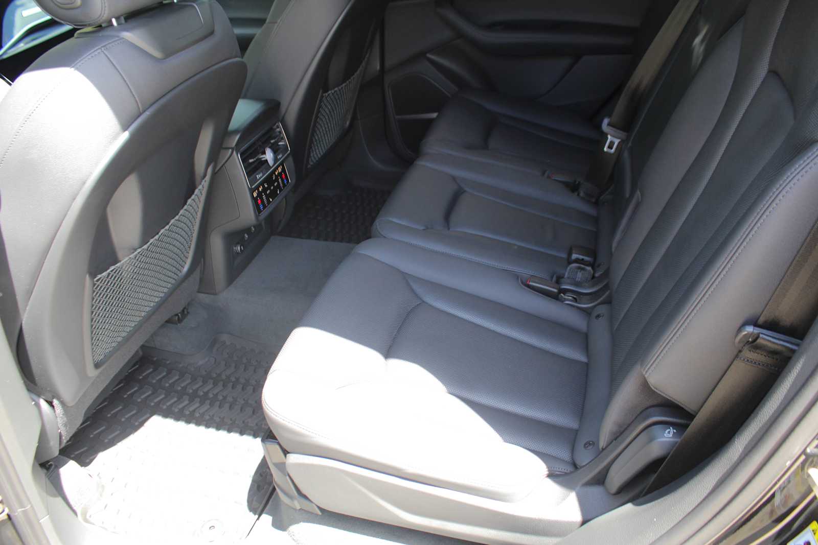 car-gallery-29