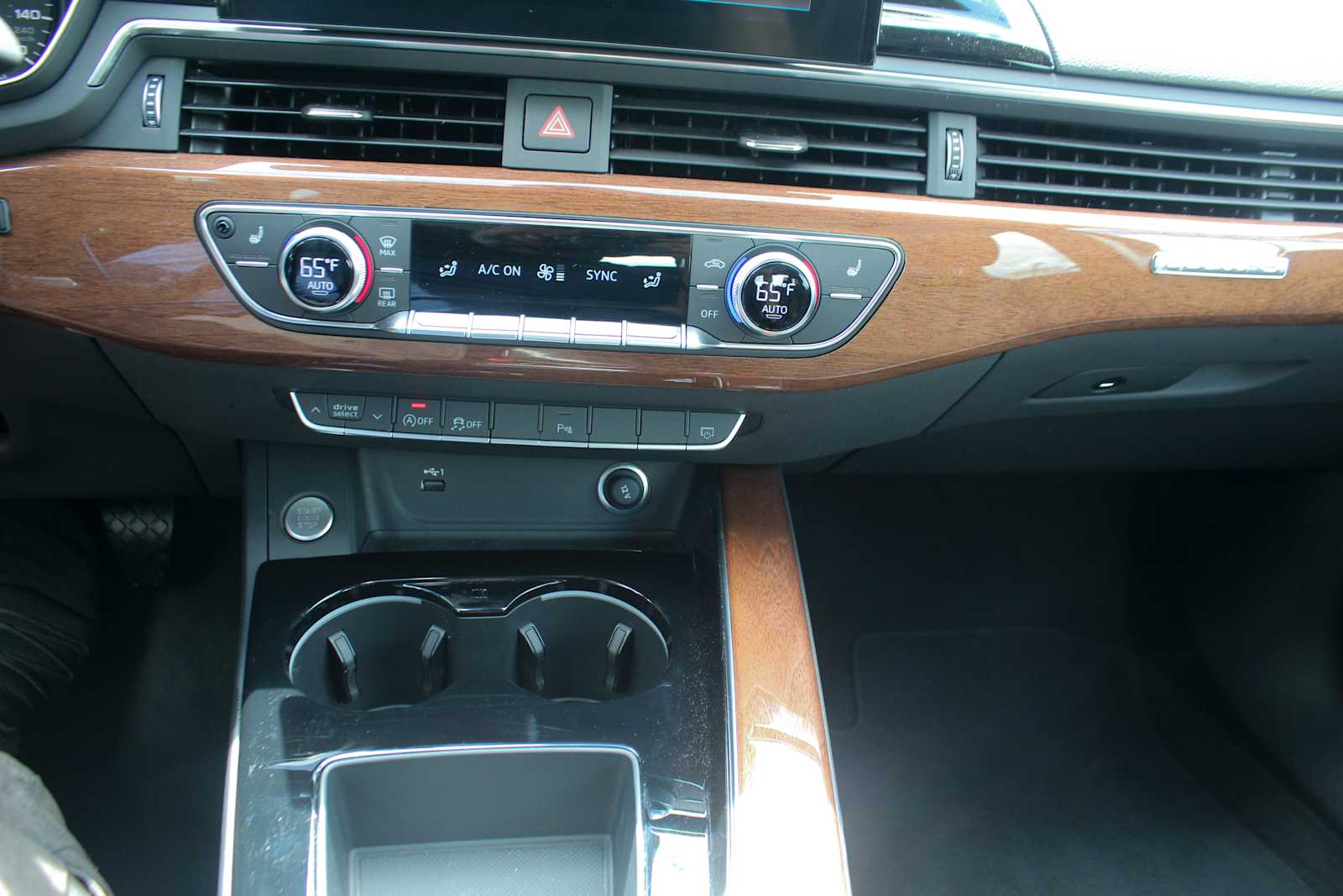 Certified Used 2024 Mythos Black Metallic Audi Premium image 18