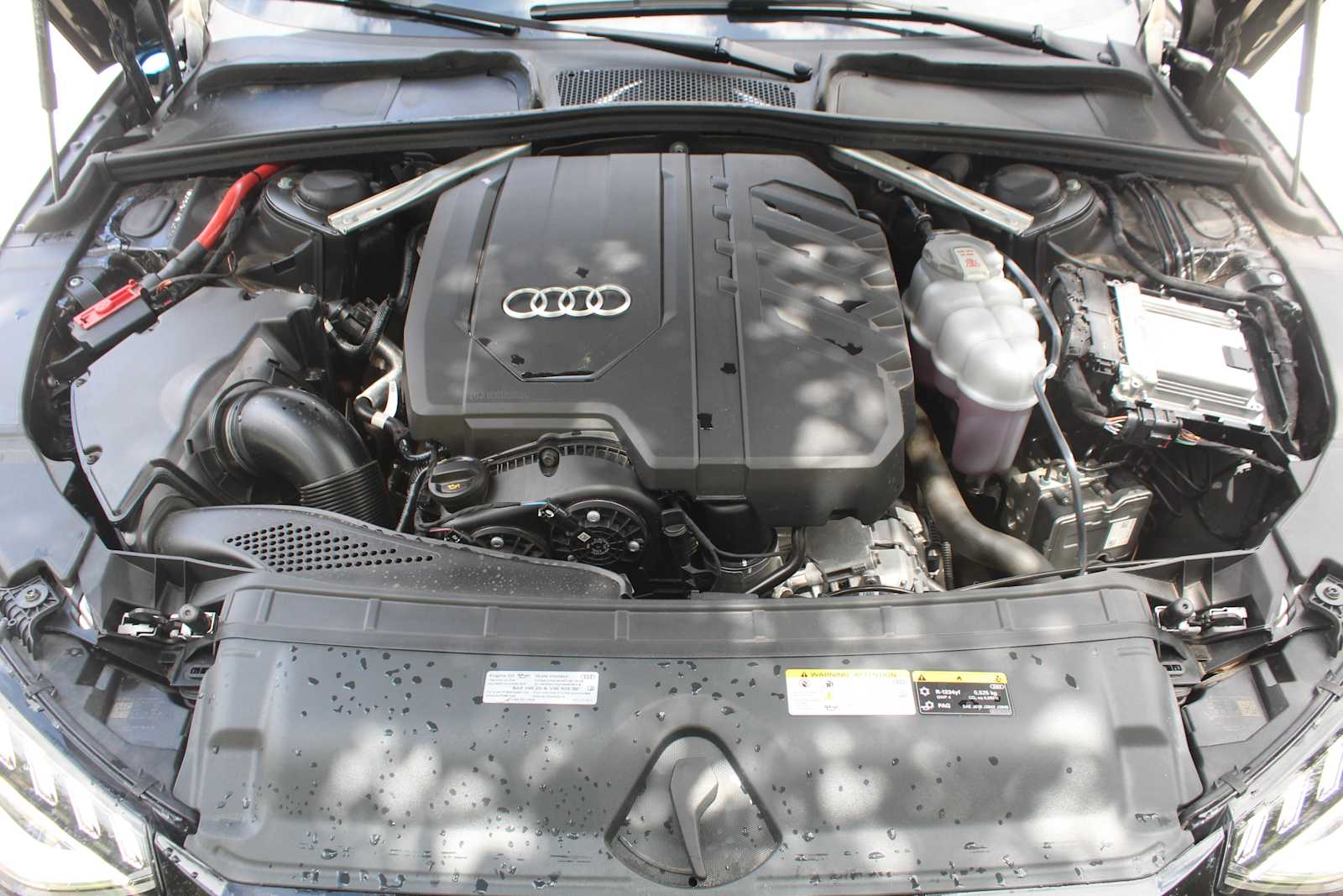 Certified Used 2024 Mythos Black Metallic Audi Premium image 30
