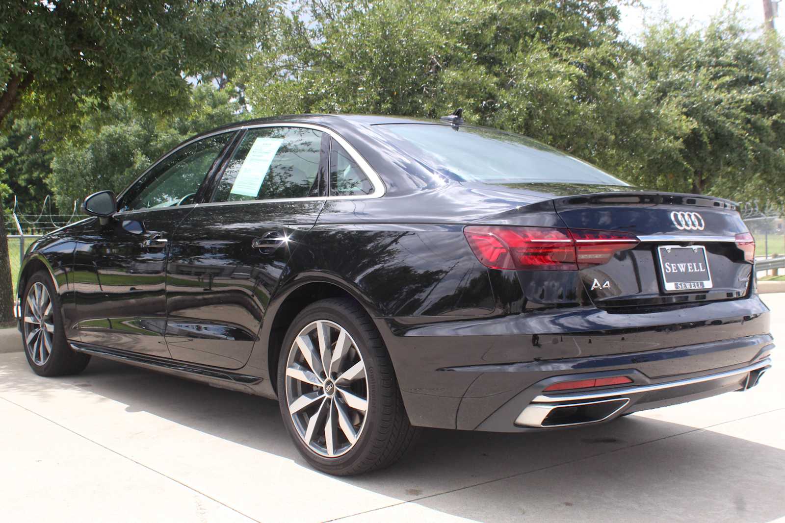 Certified Used 2024 Mythos Black Metallic Audi Premium image 8