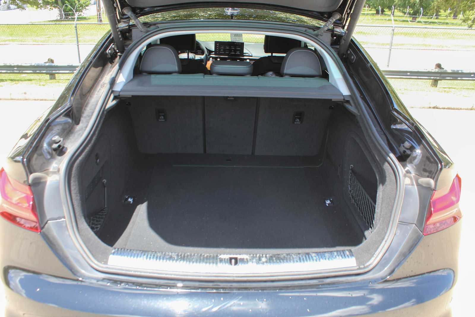 car-gallery-32