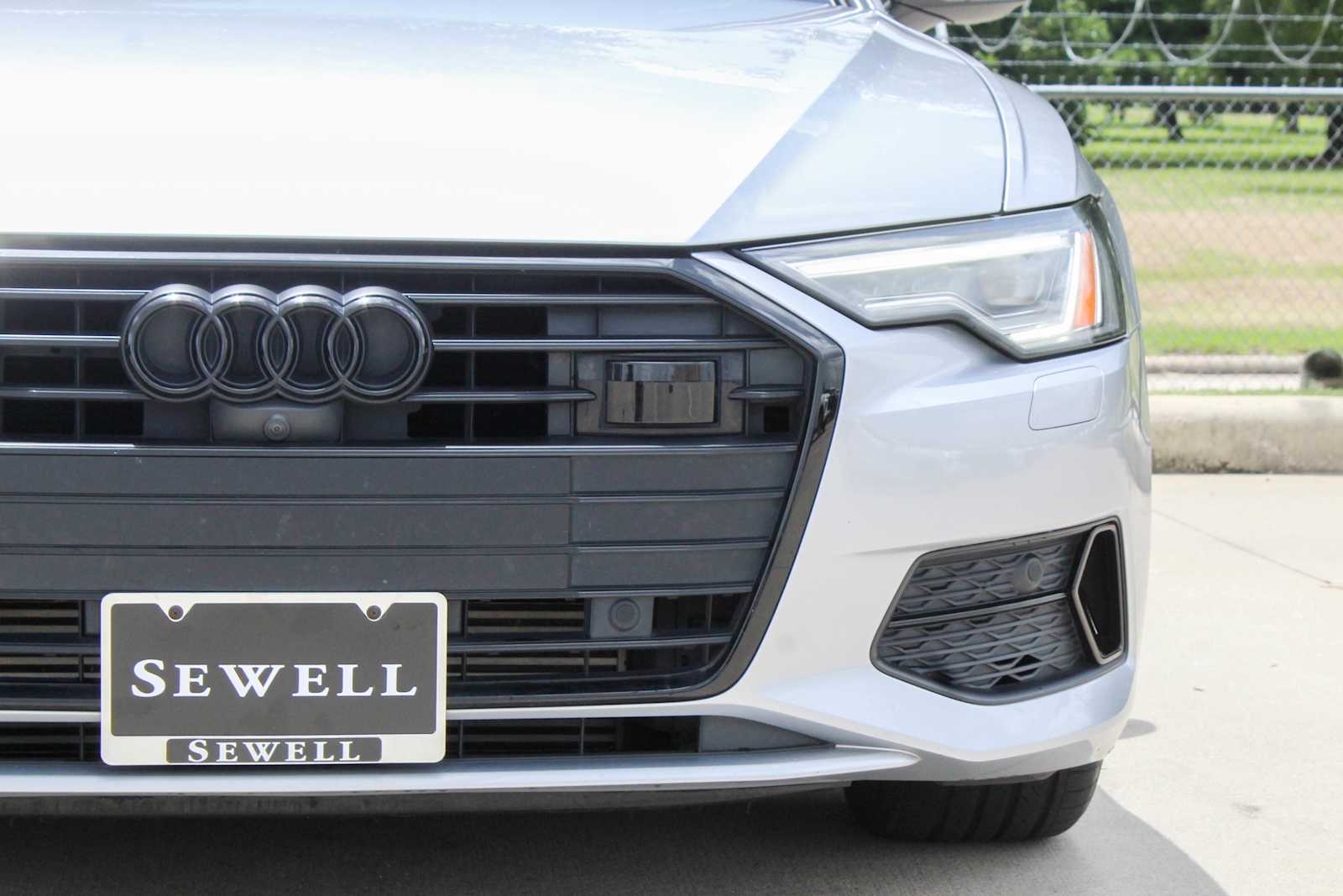 Certified Used 2023 Florett Silver Metallic Audi Premium Plus image 9