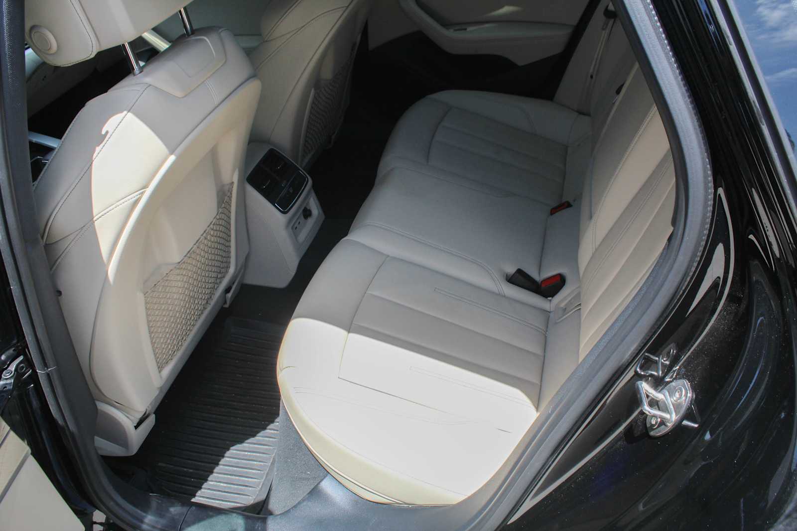car-gallery-30