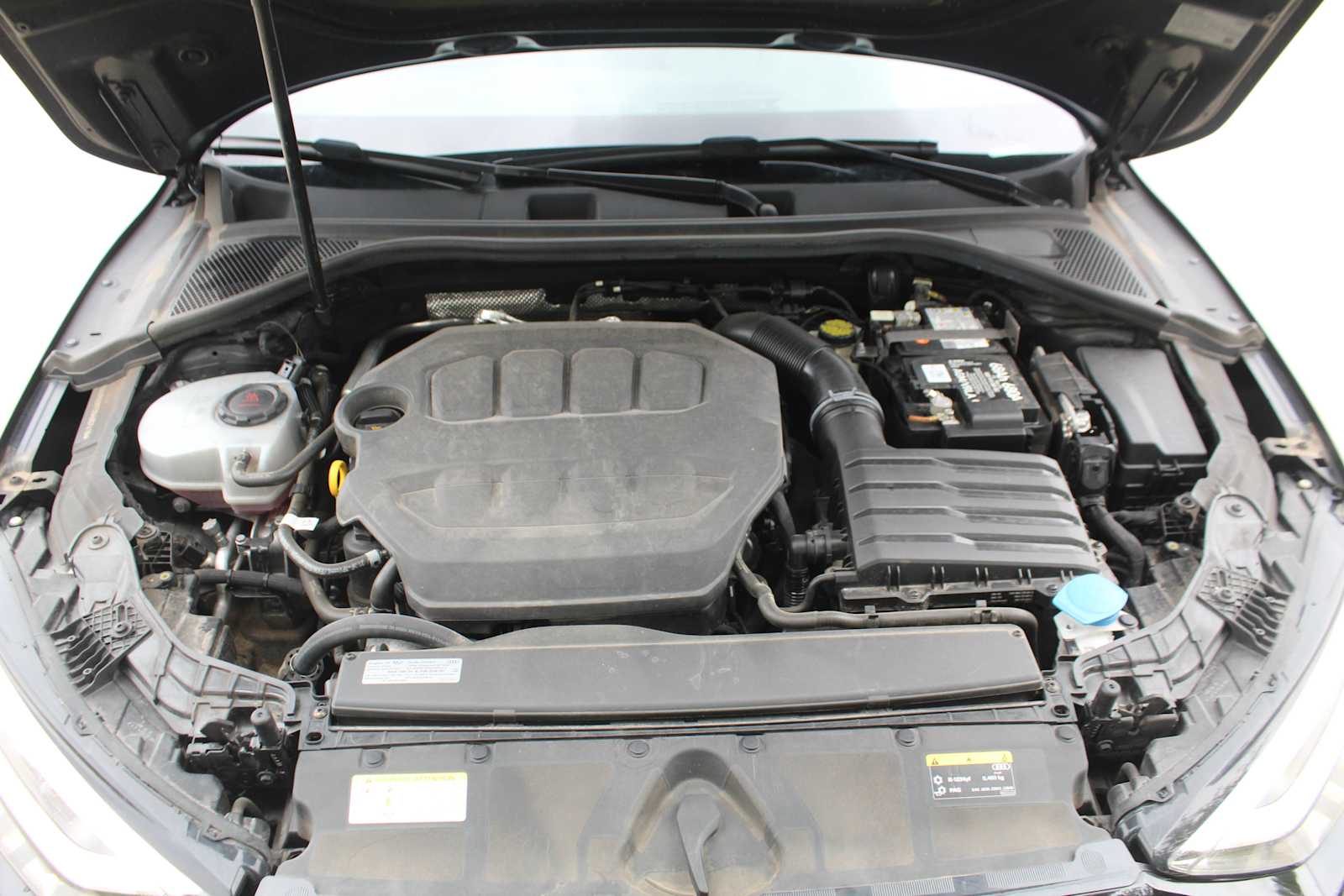 Certified Used 2022 Mythos Black Metallic Audi Premium Plus image 32