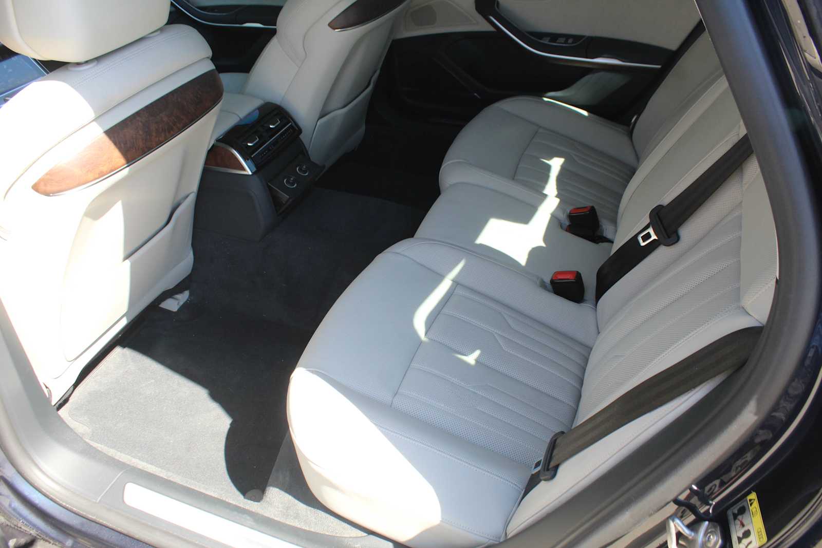 car-gallery-27