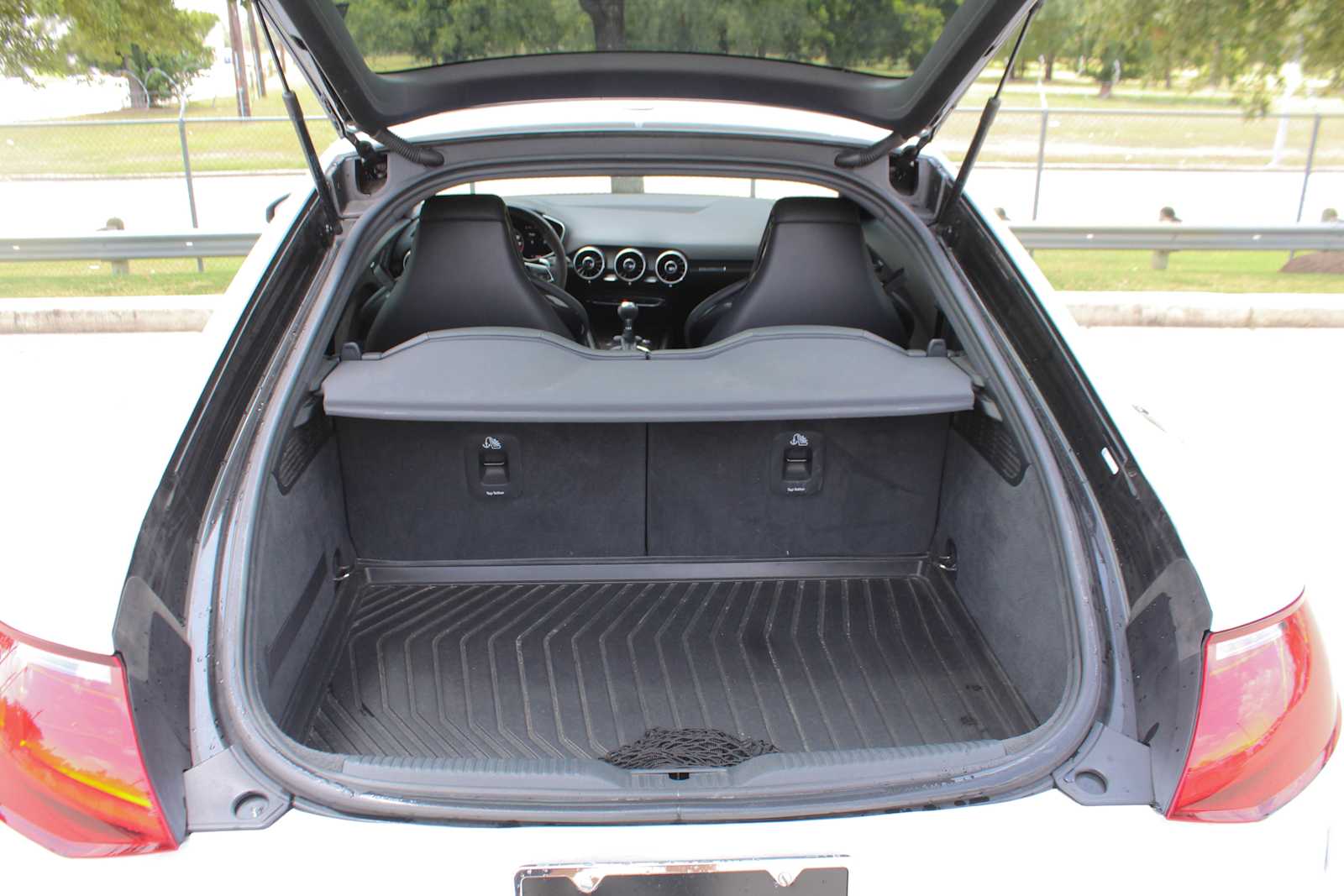 car-gallery-32