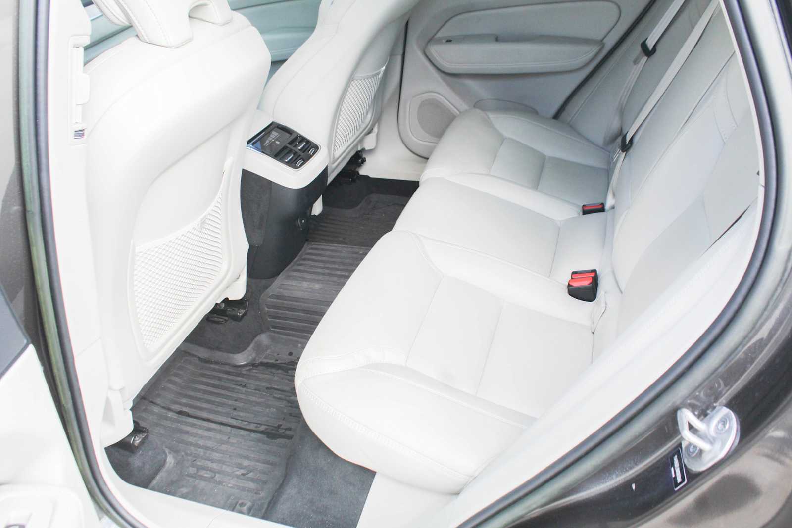 car-gallery-27
