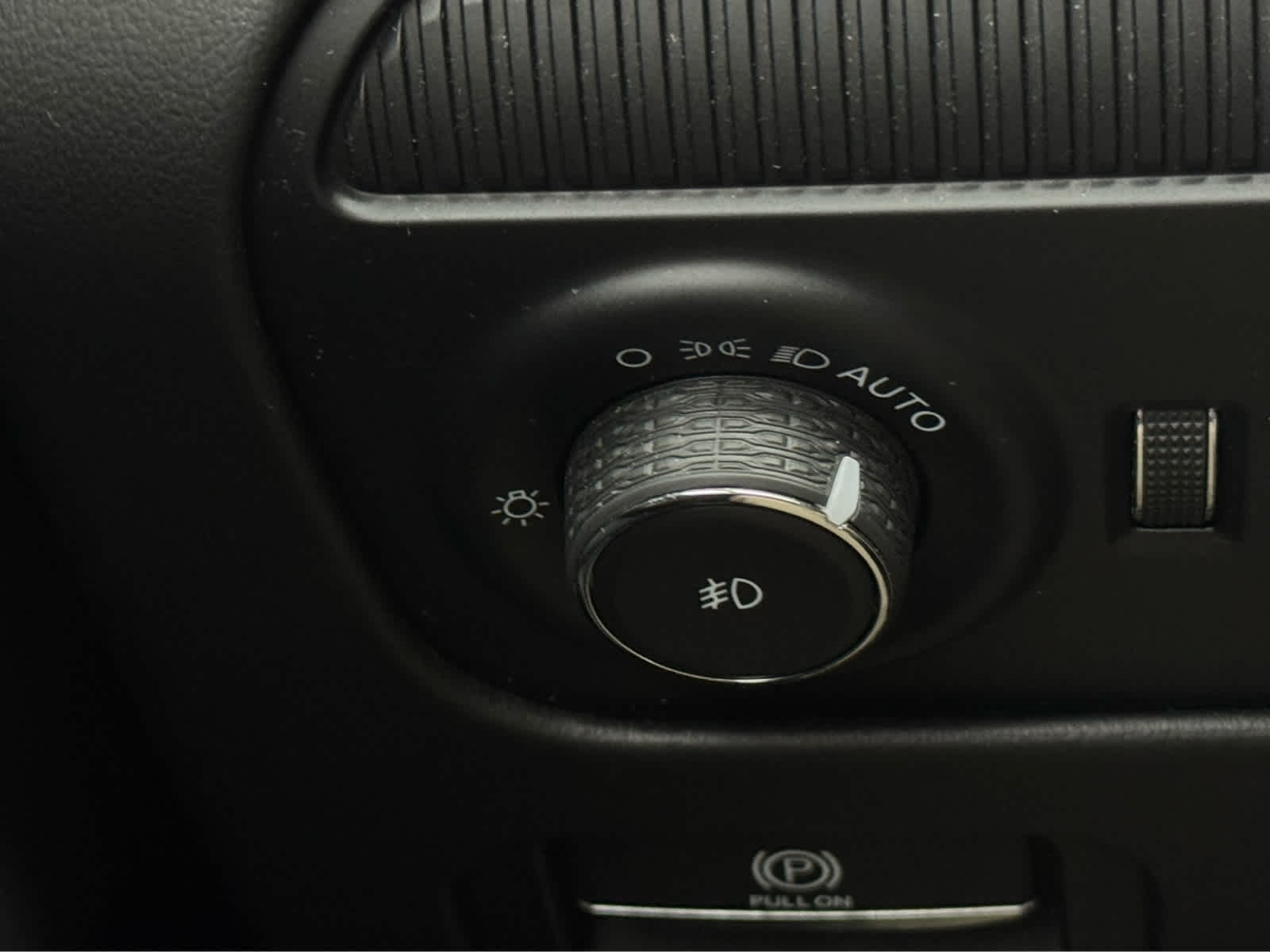 Used 2022 Diamond Black Crystal Pearlcoat Jeep Series II image 15