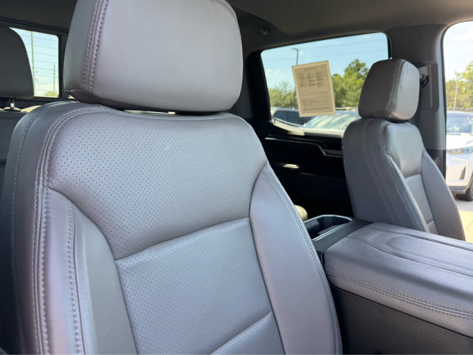 Used 2023 Summit White Chevrolet LTZ image 12