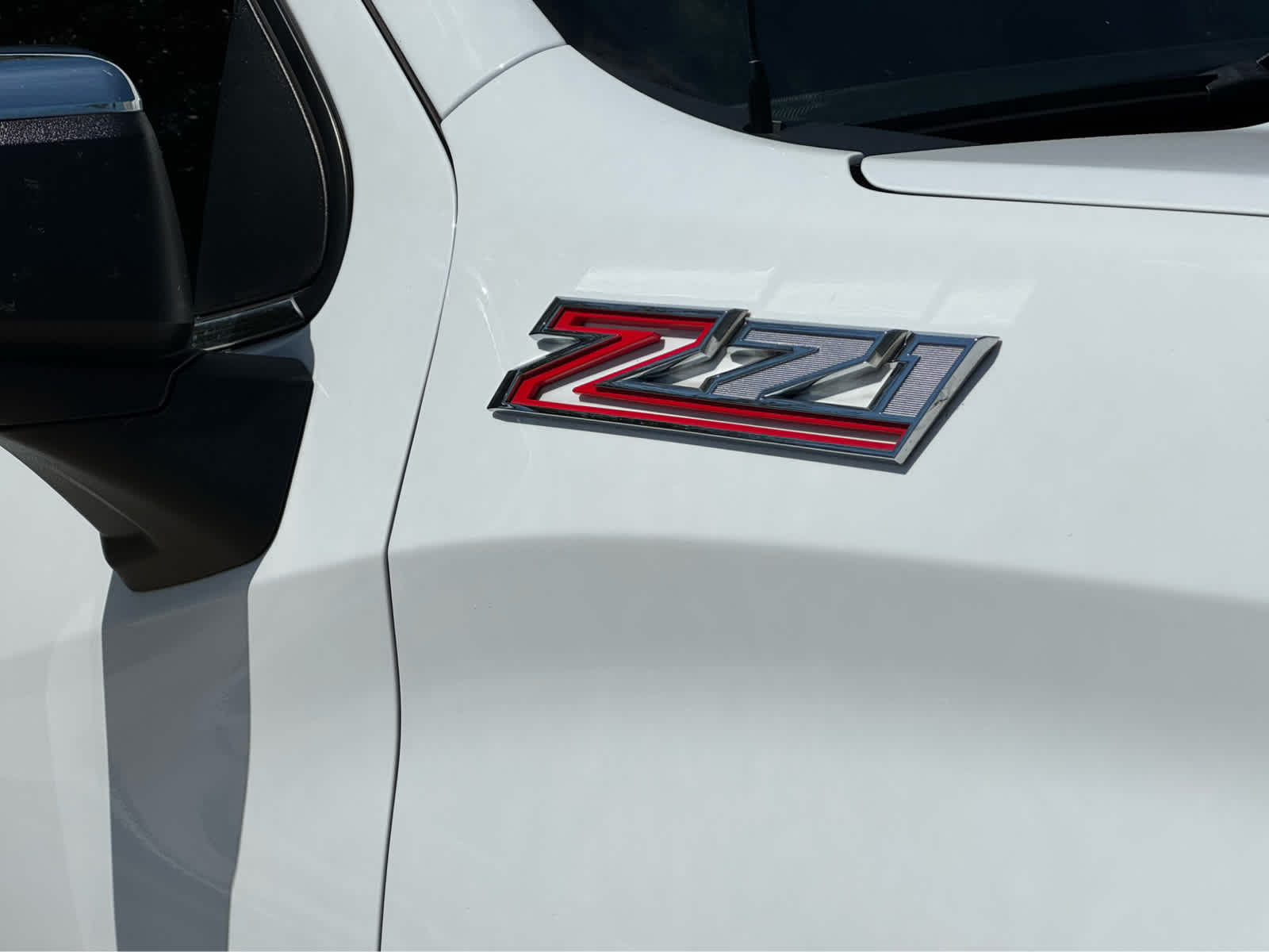 Used 2023 Summit White Chevrolet LTZ image 27