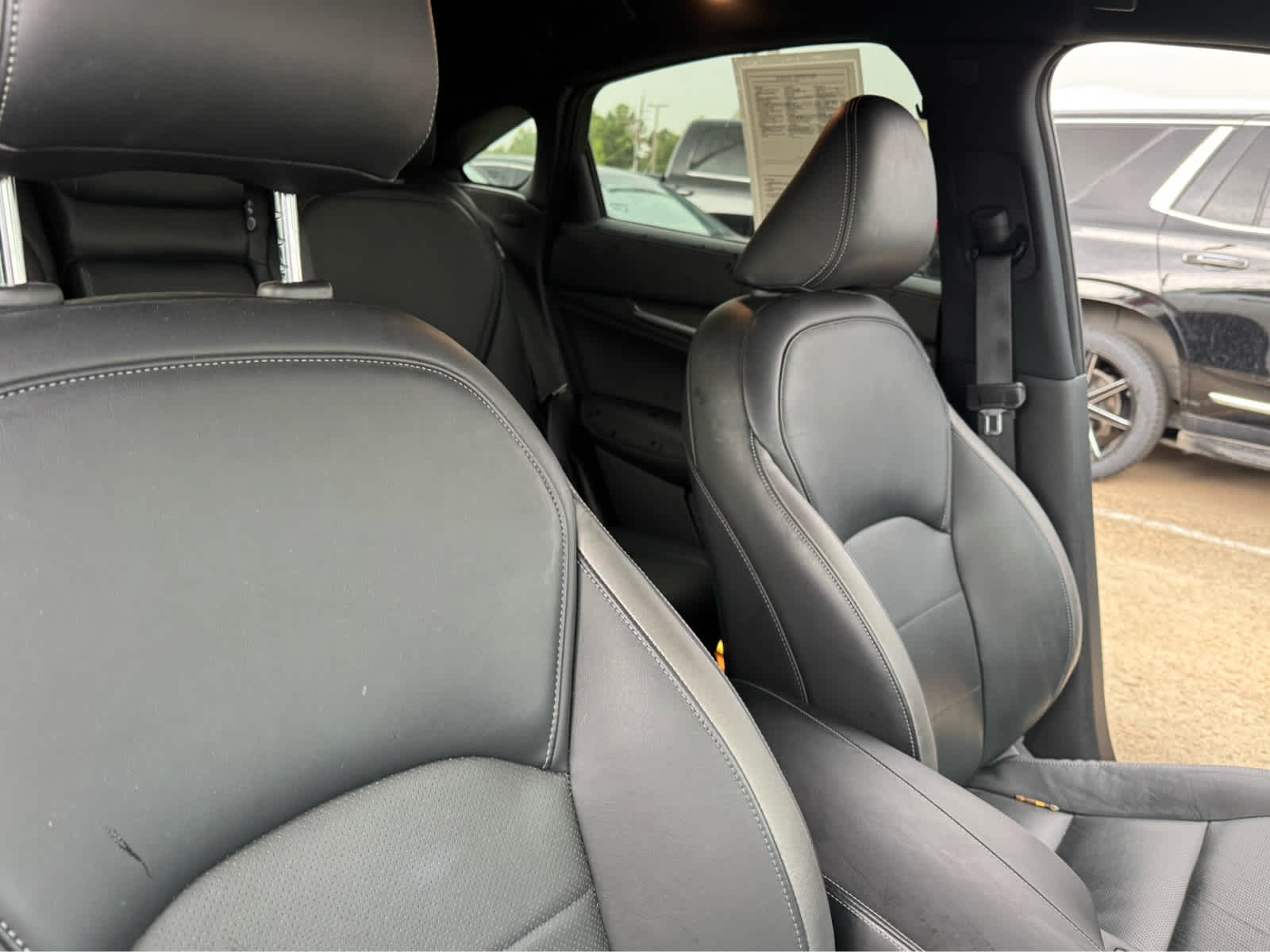 Certified Used 2023 Majestic White INFINITI LUXE image 13
