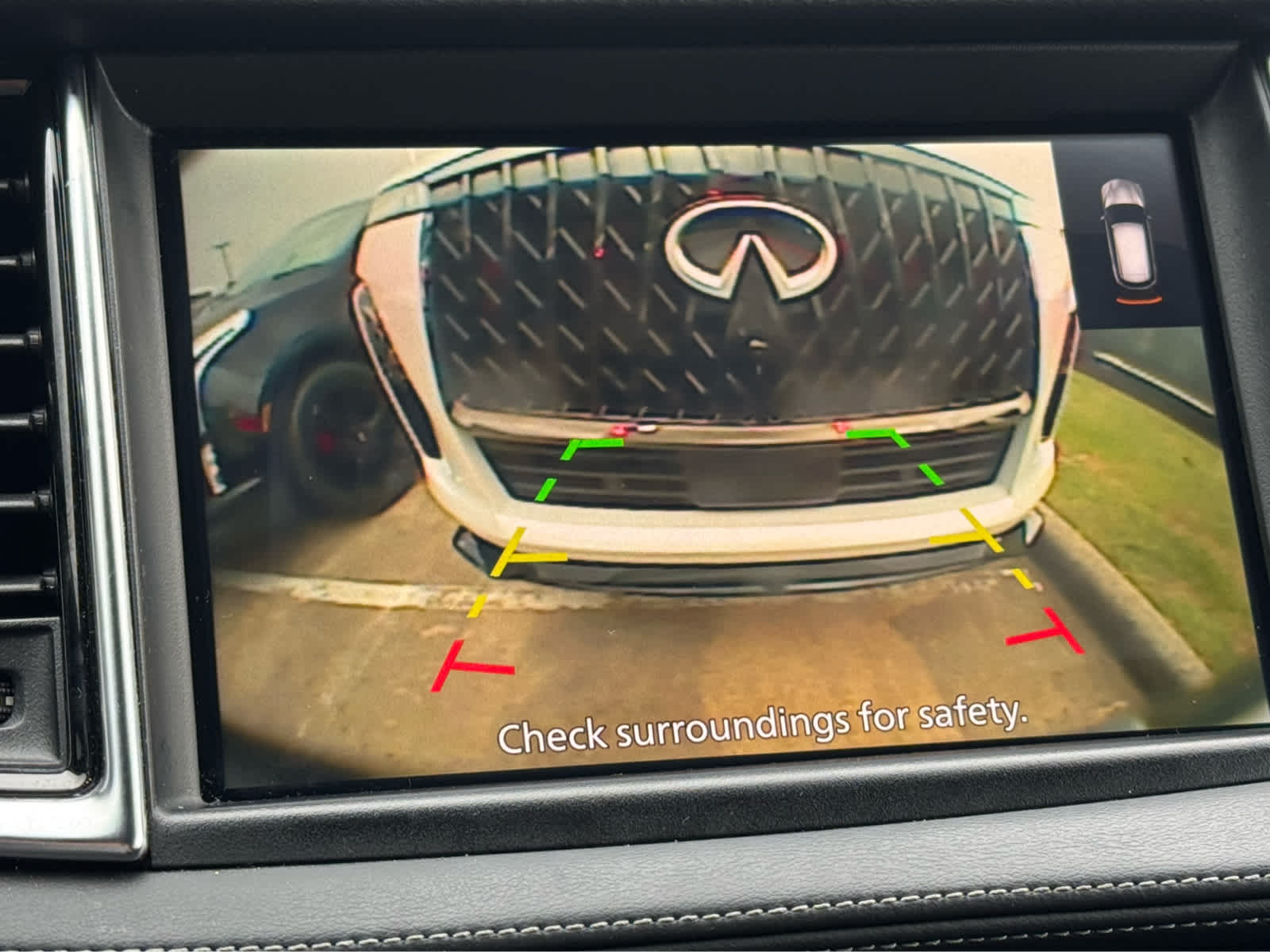 Certified Used 2023 Majestic White INFINITI LUXE image 15