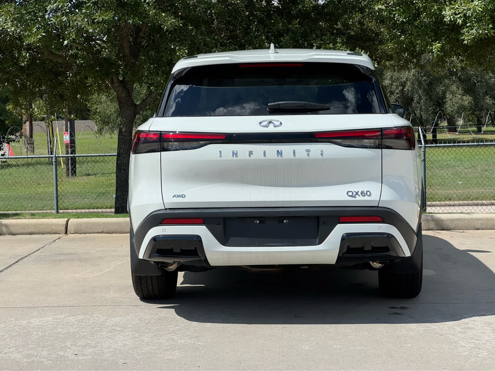 Certified Used 2025 Glacier White INFINITI PURE image 7