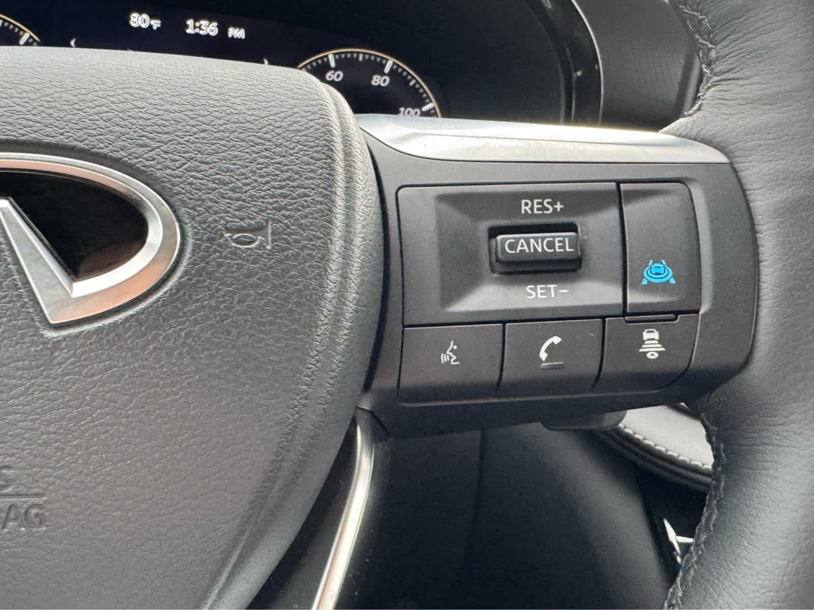 Certified Used 2026 Grand Blue INFINITI LUXE image 24