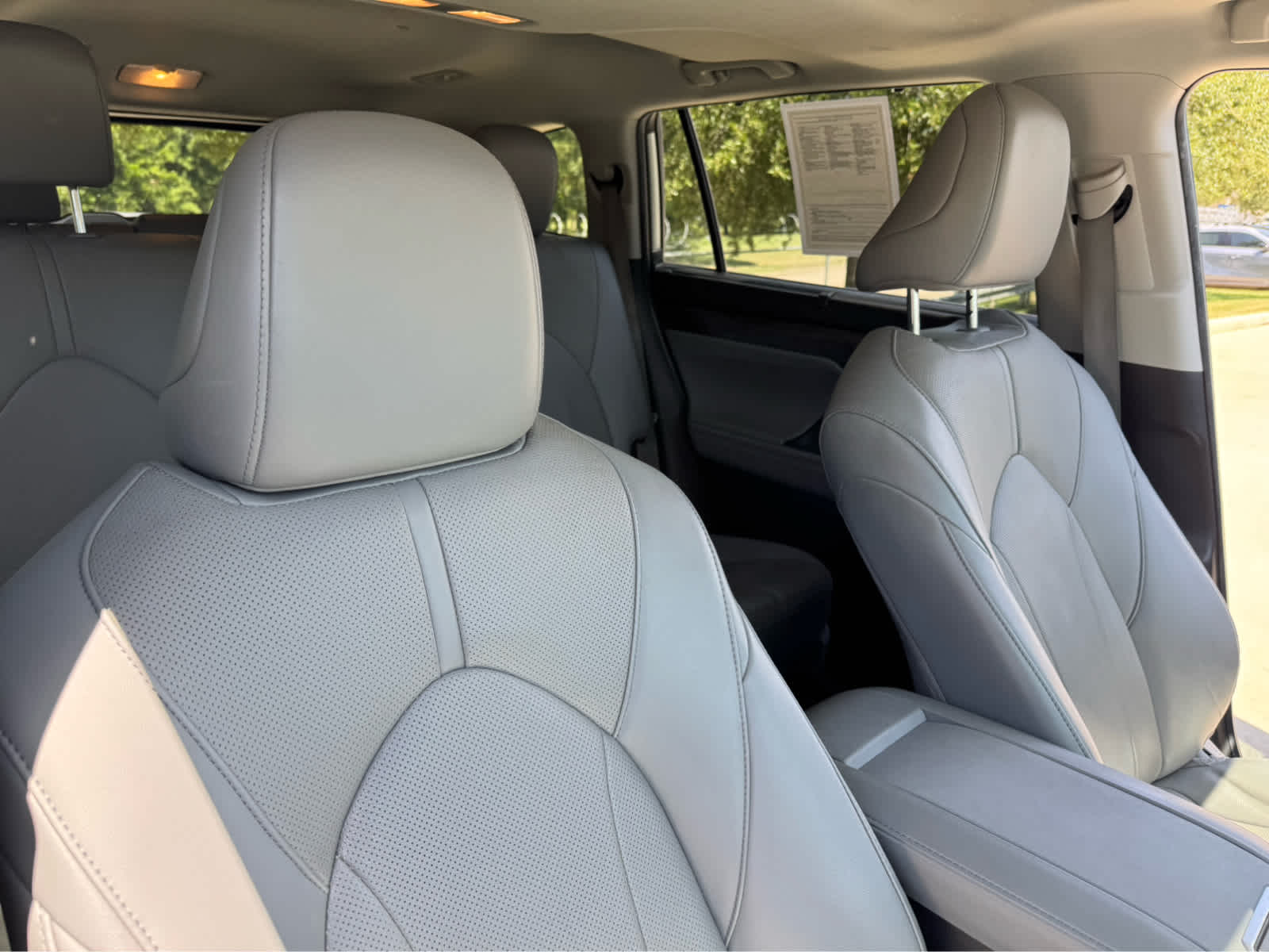 Used 2023 Celestial Silver Metallic Toyota Hybrid Limited image 13
