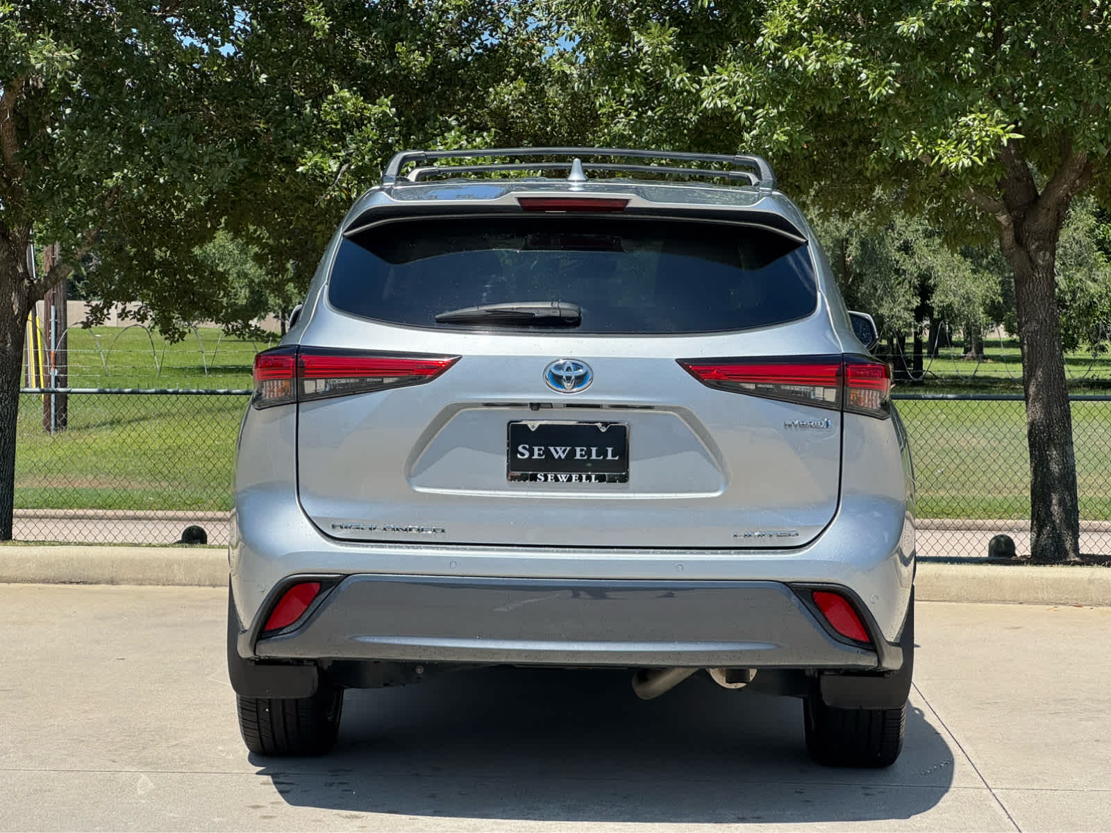 Used 2023 Celestial Silver Metallic Toyota Hybrid Limited image 7