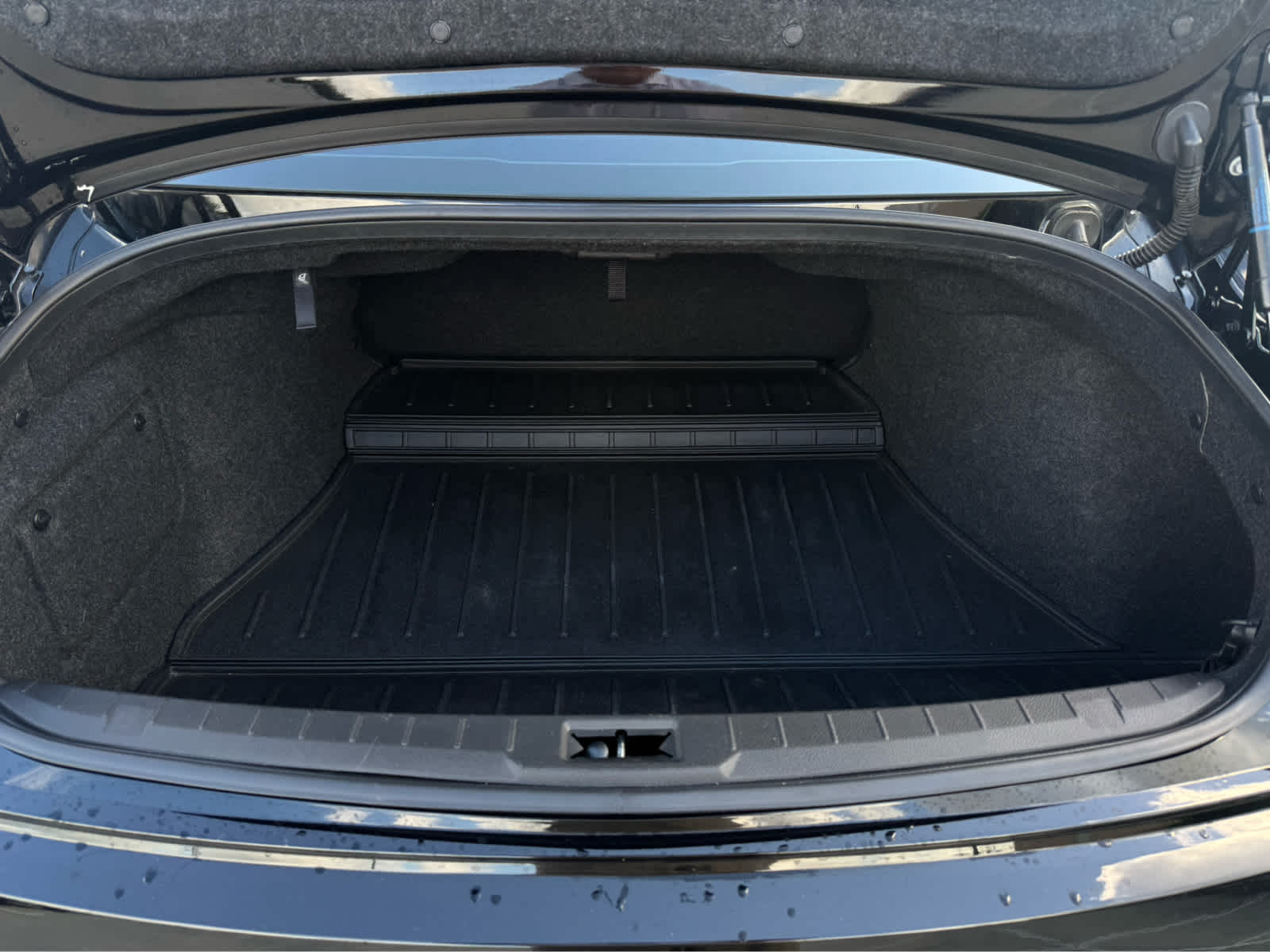 Certified Used 2019 Black Obsidian INFINITI 3.0t LUXE image 22