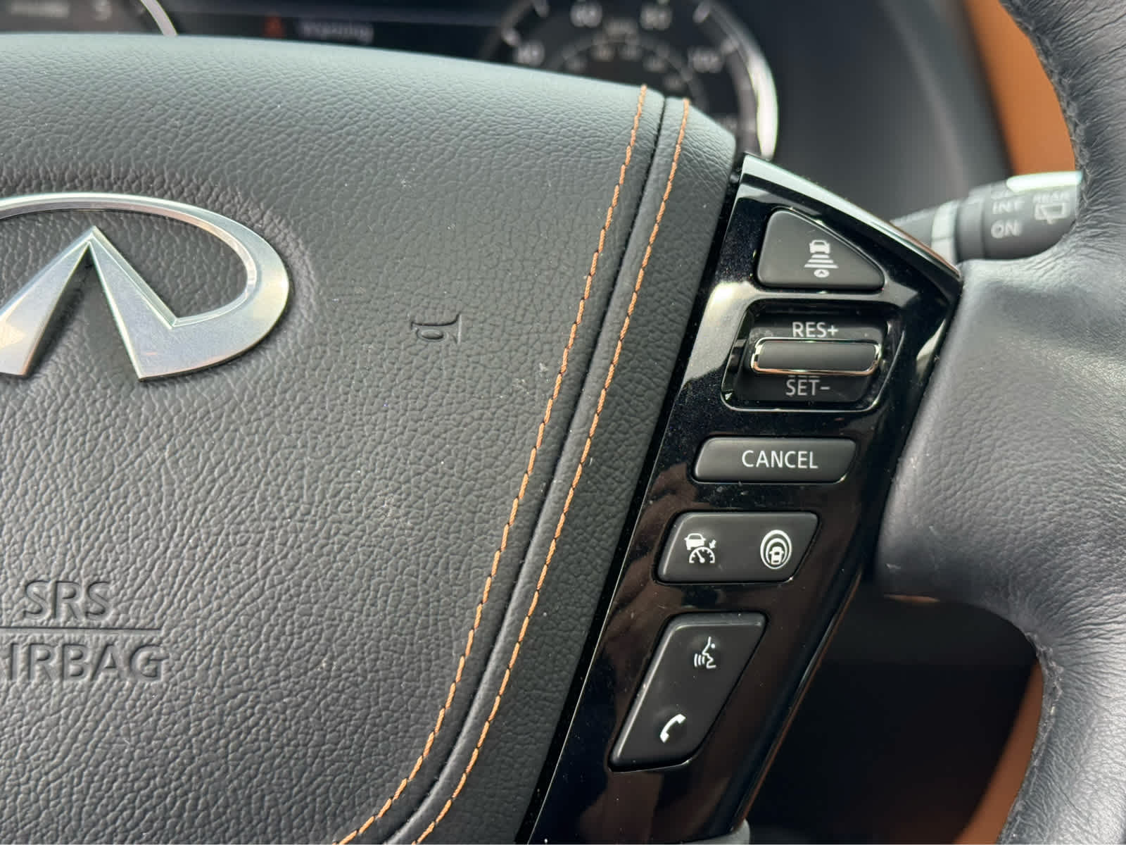 2023 INFINITI QX80 Sensory 4WD - Photo 23
