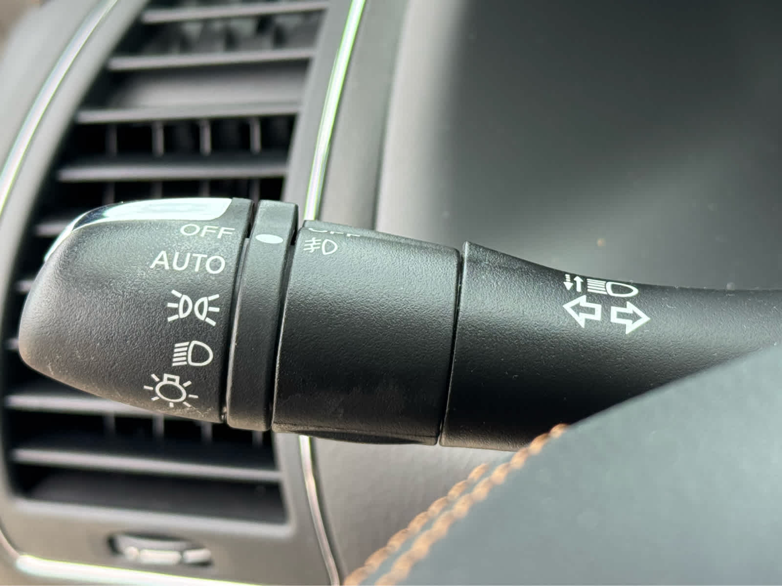 2023 INFINITI QX80 Sensory 4WD - Photo 18