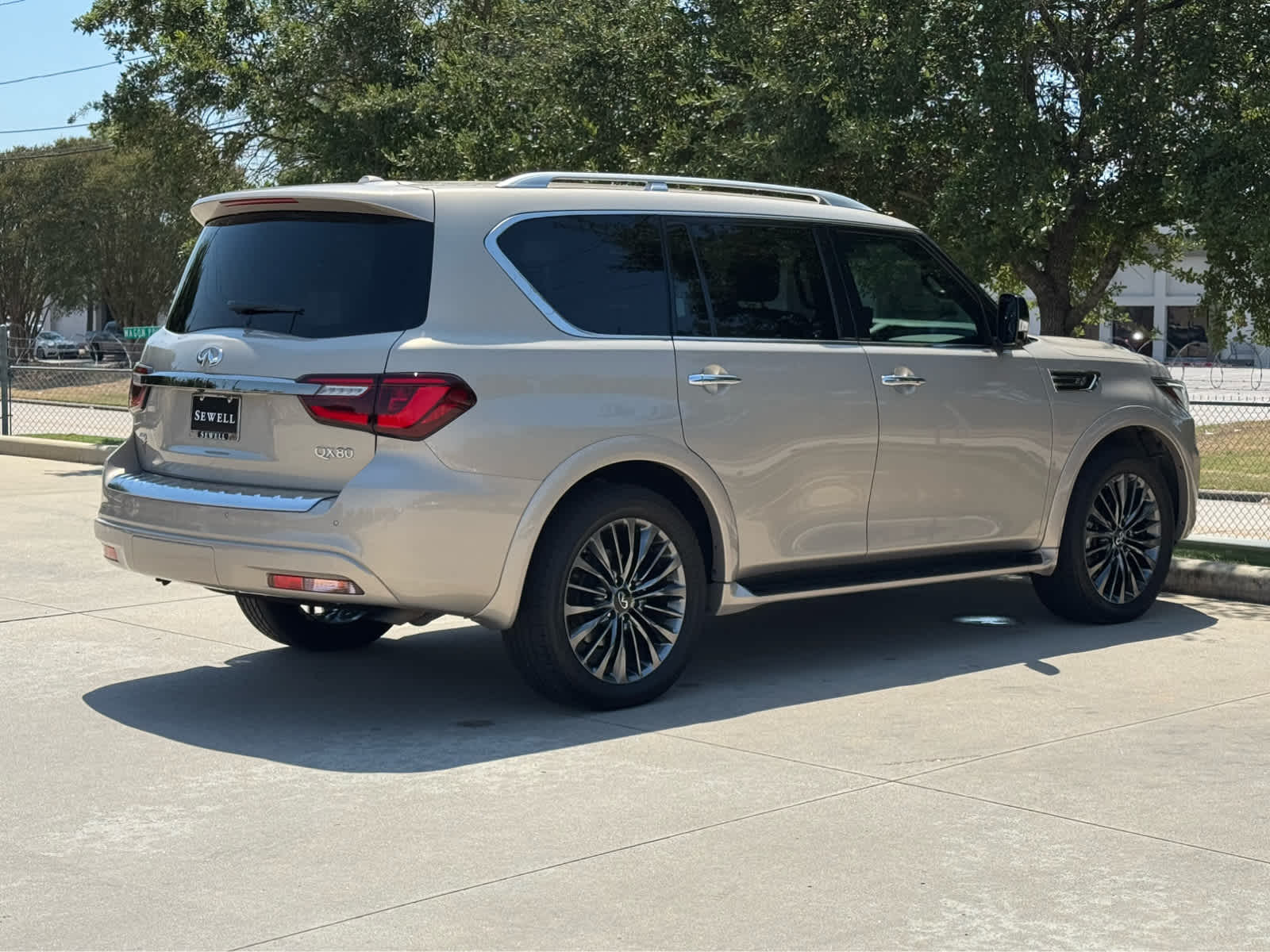 Certified Used 2024 Champagne Quartz INFINITI SENSORY image 4