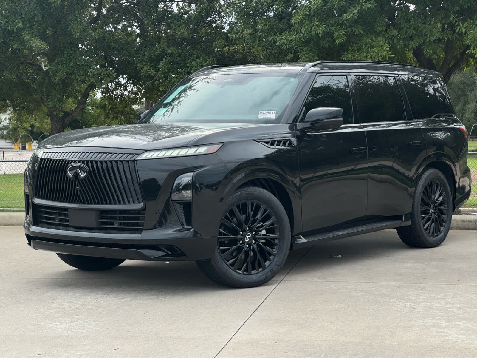 2027 INFINITI QX80 AUTOGRAPH